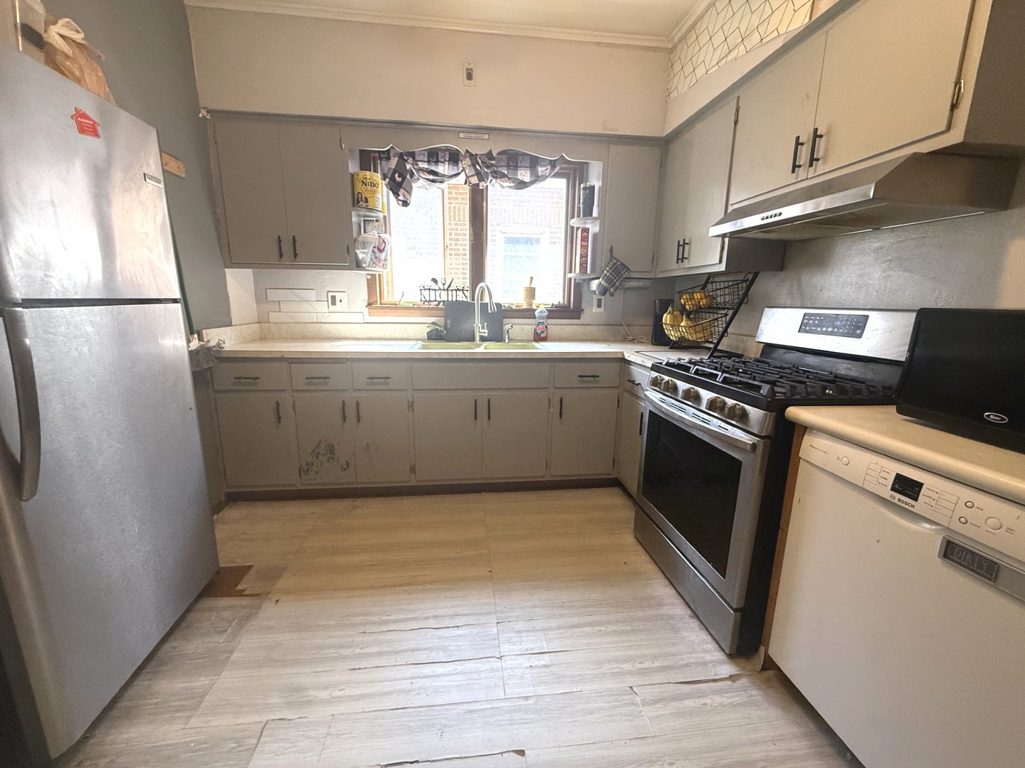 Gallery Image 12