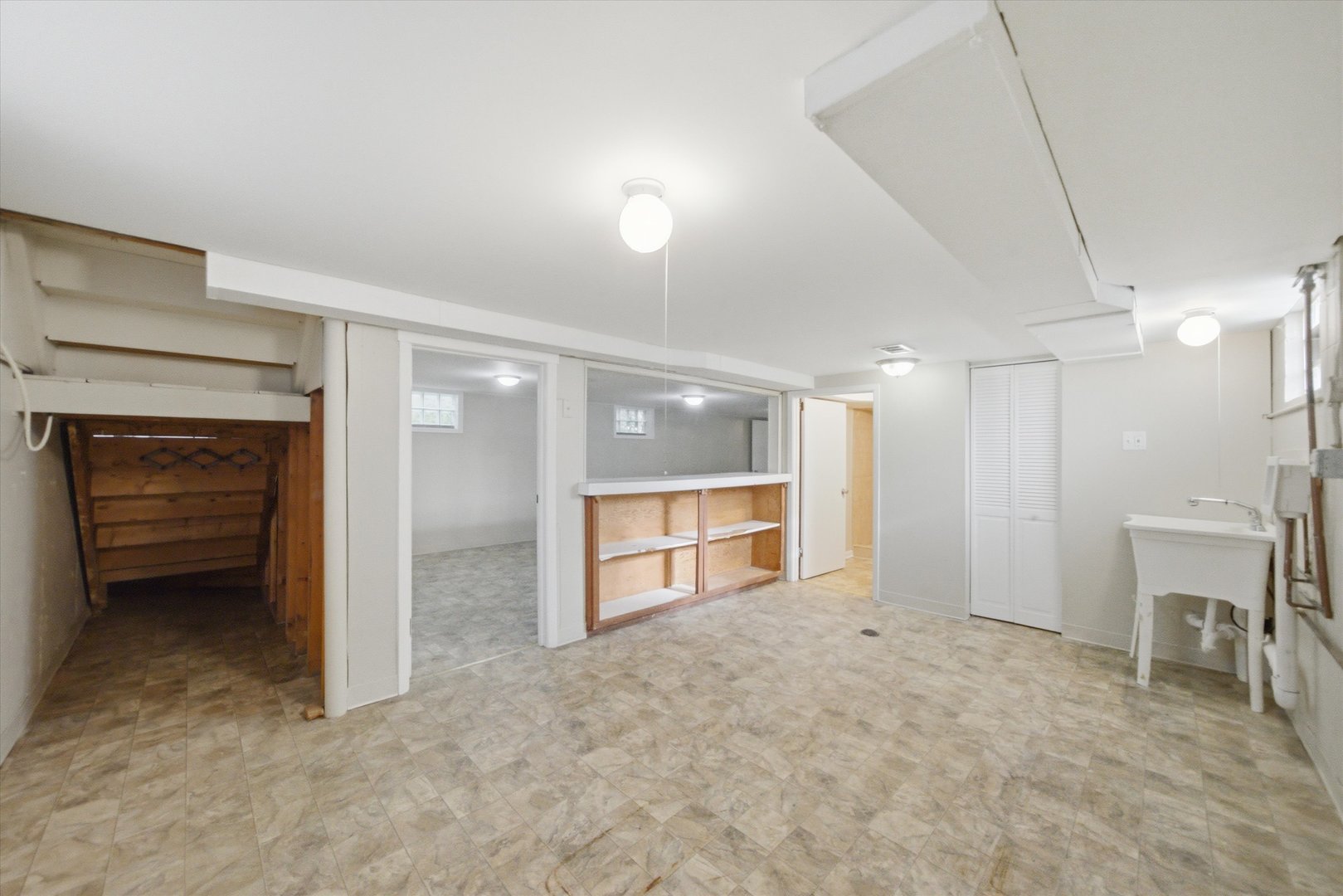 Gallery Image 16