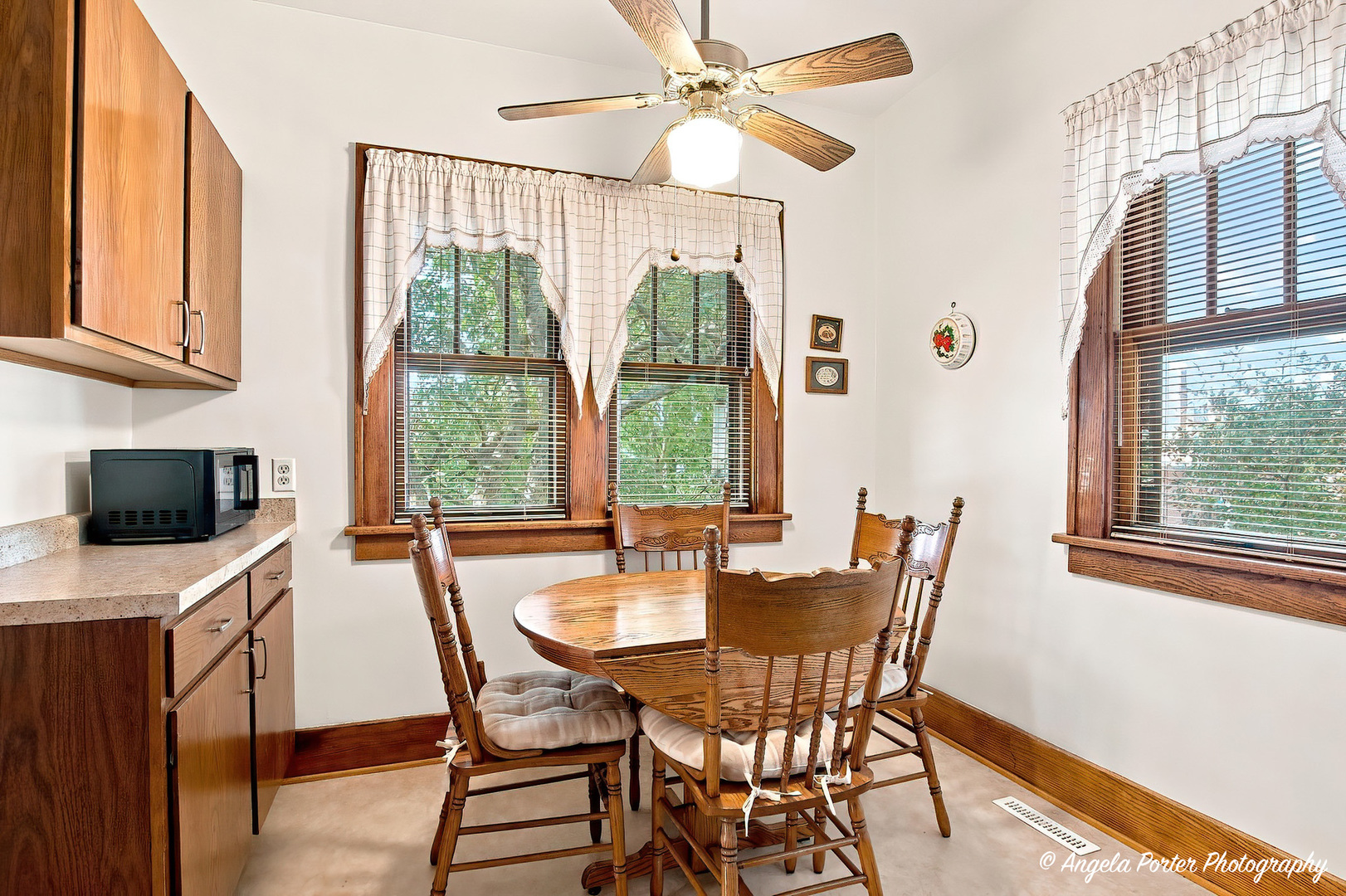 Gallery Image 18