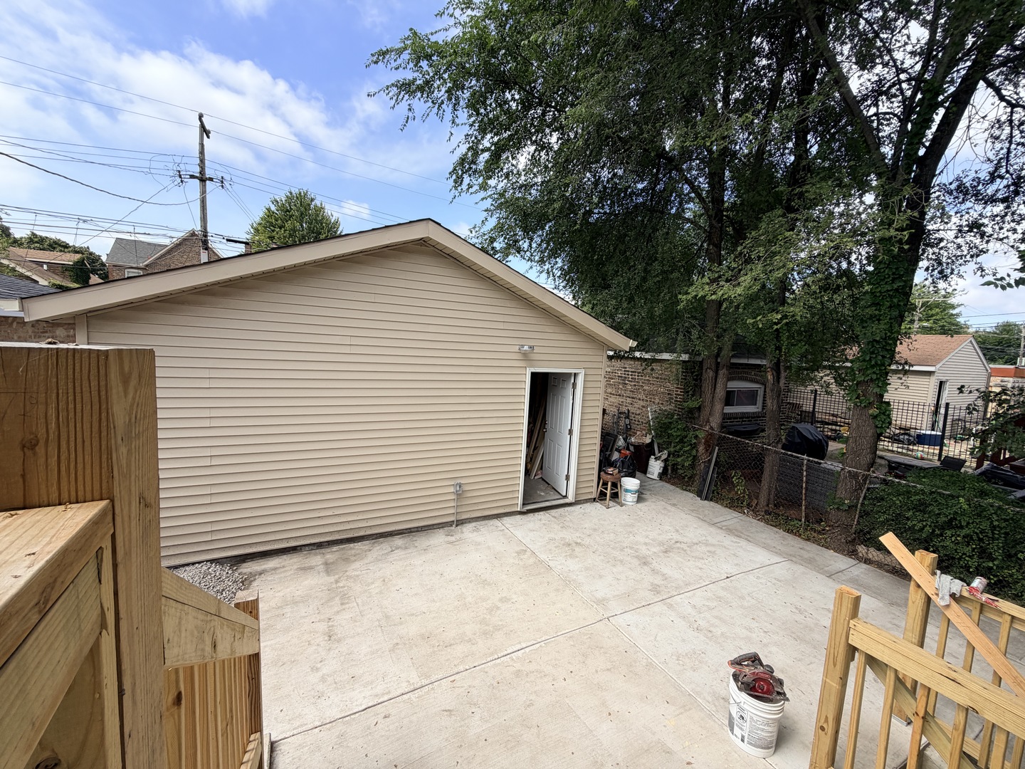Gallery Image 32