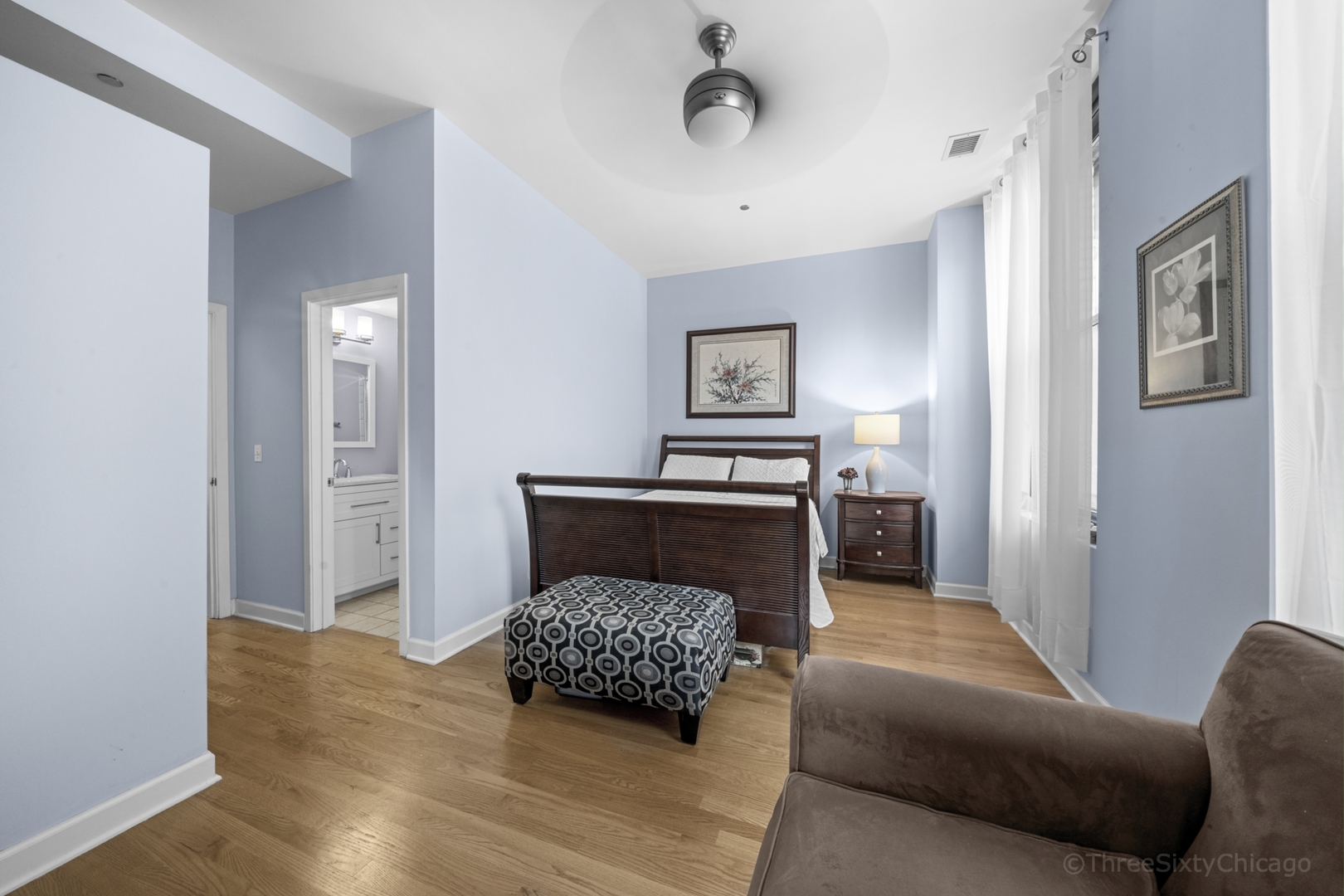 Gallery Image 16
