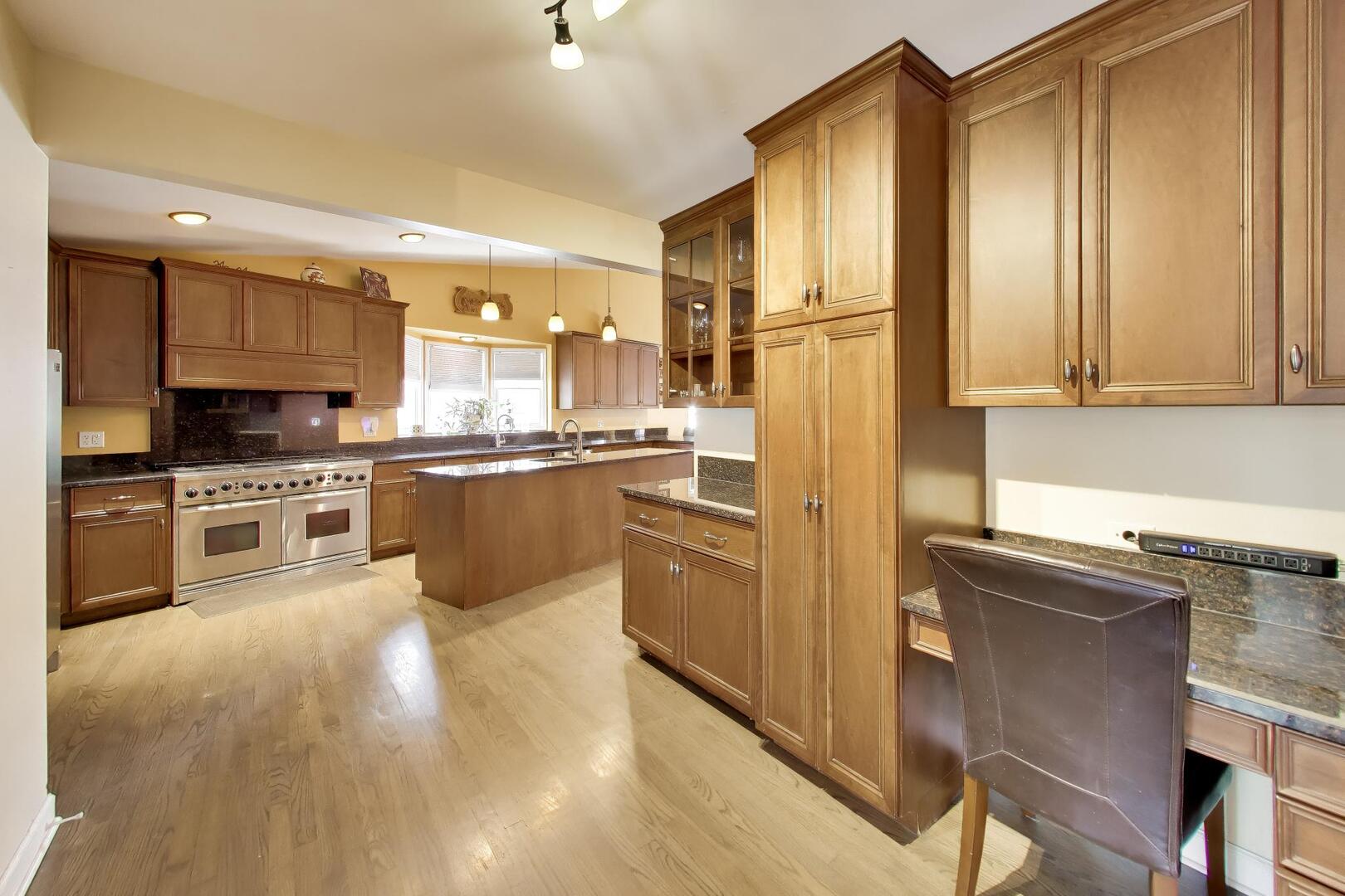 Gallery Image 15