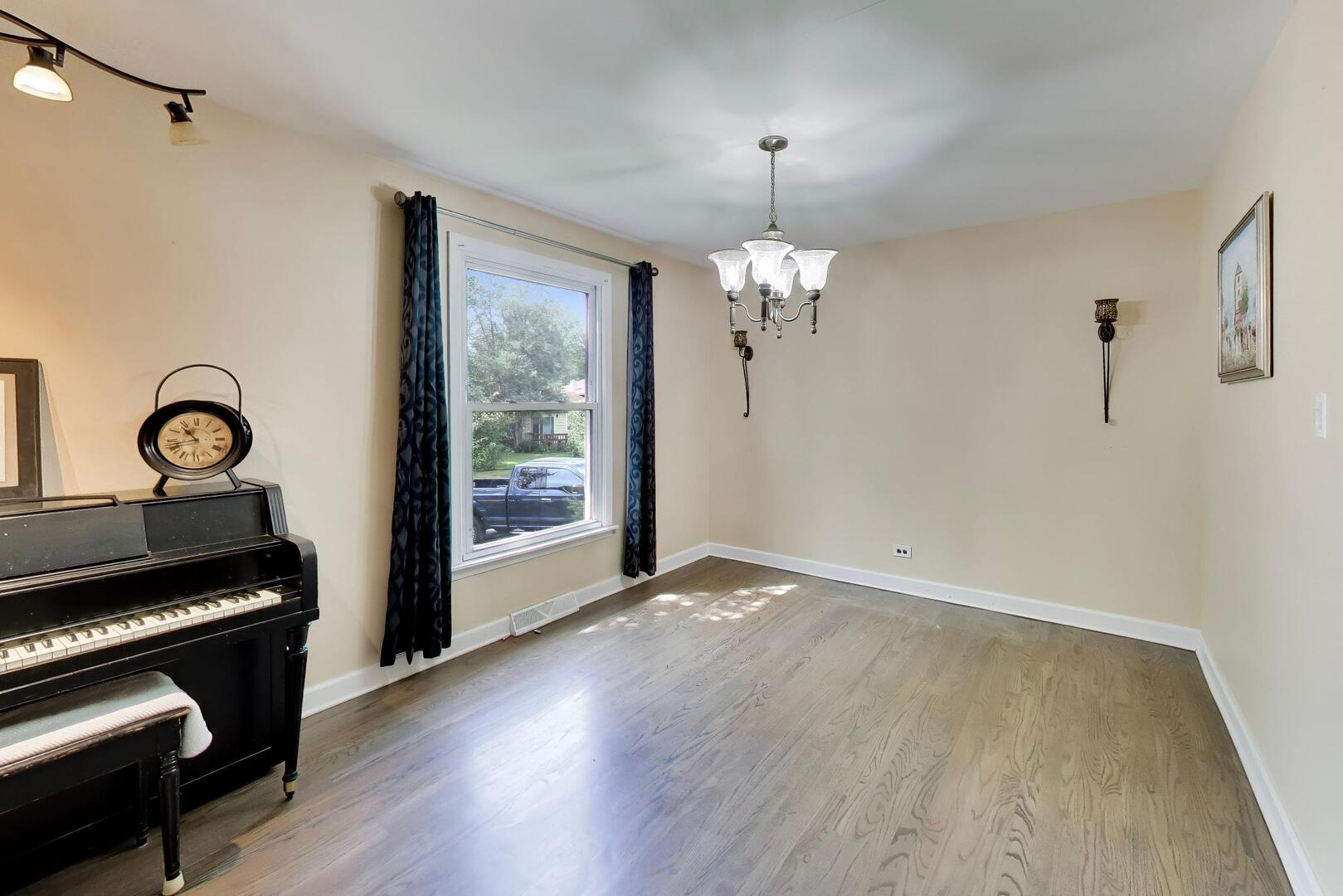 Gallery Image 8