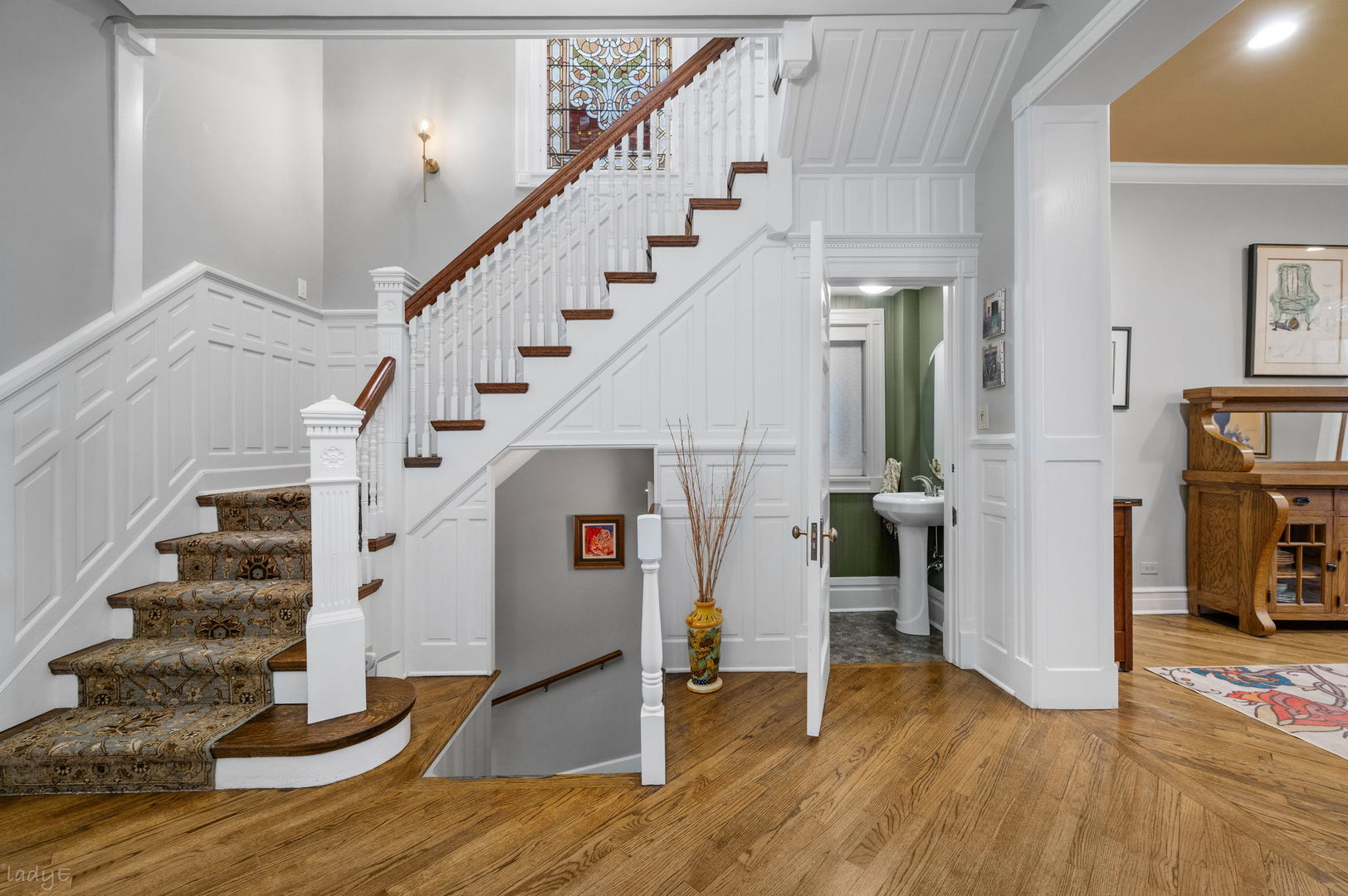 Gallery Image 15