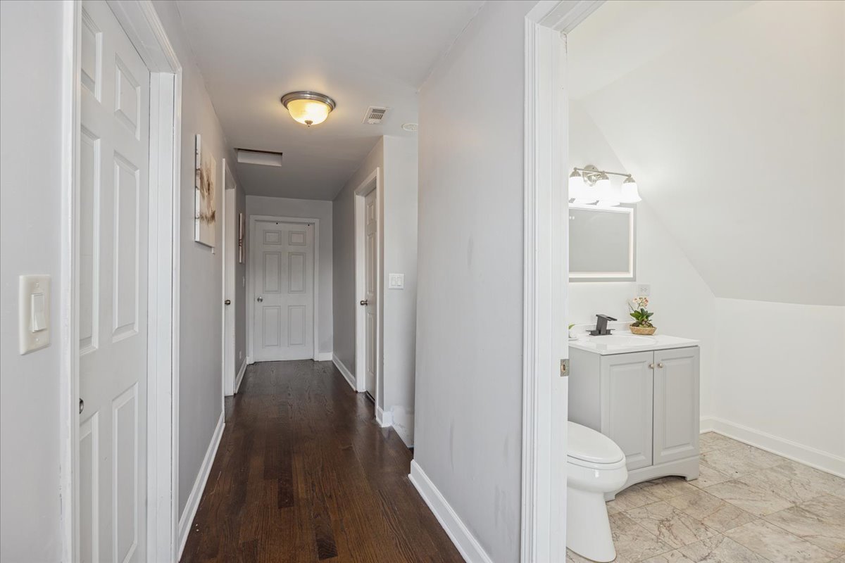Gallery Image 18