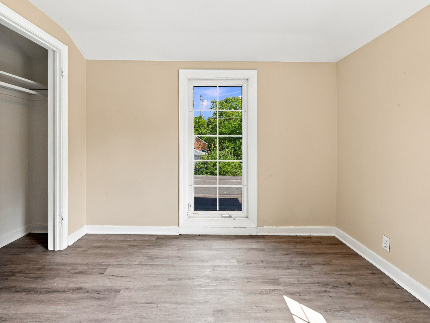 Gallery Image 19