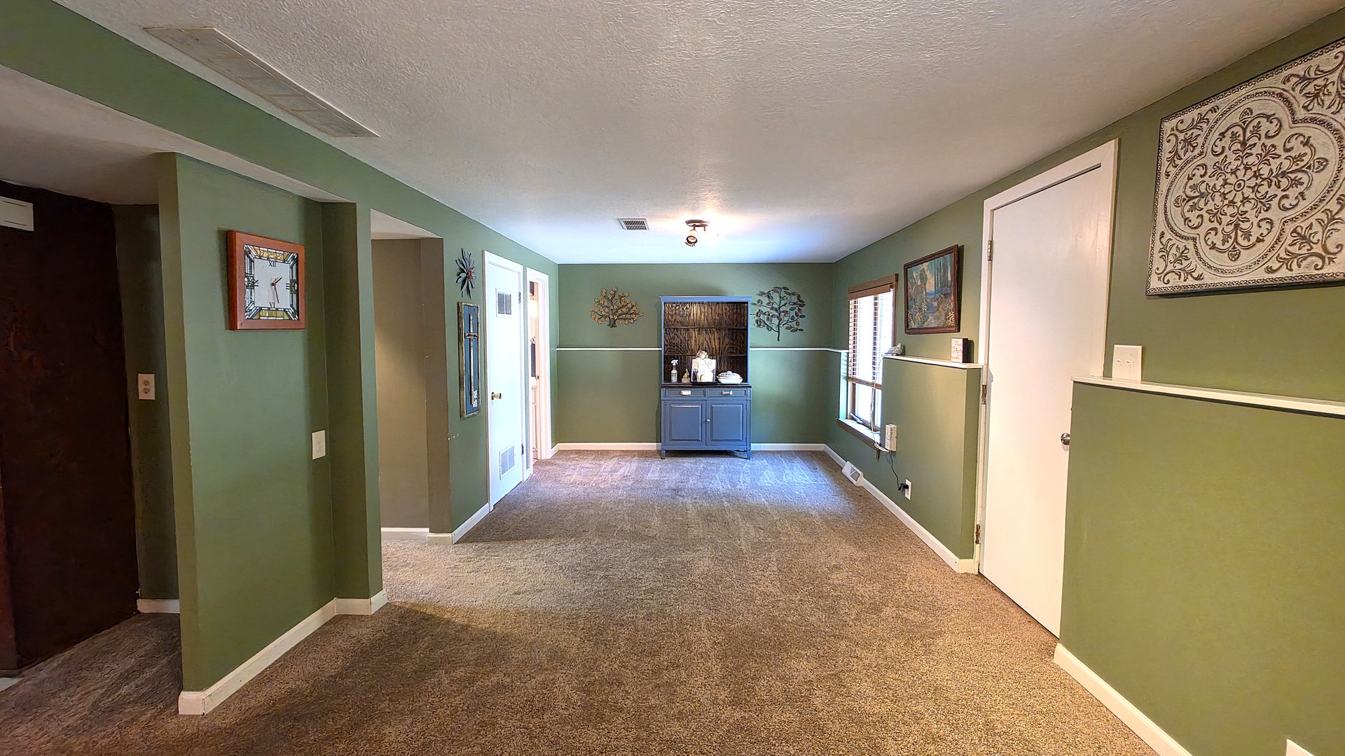 Gallery Image 19