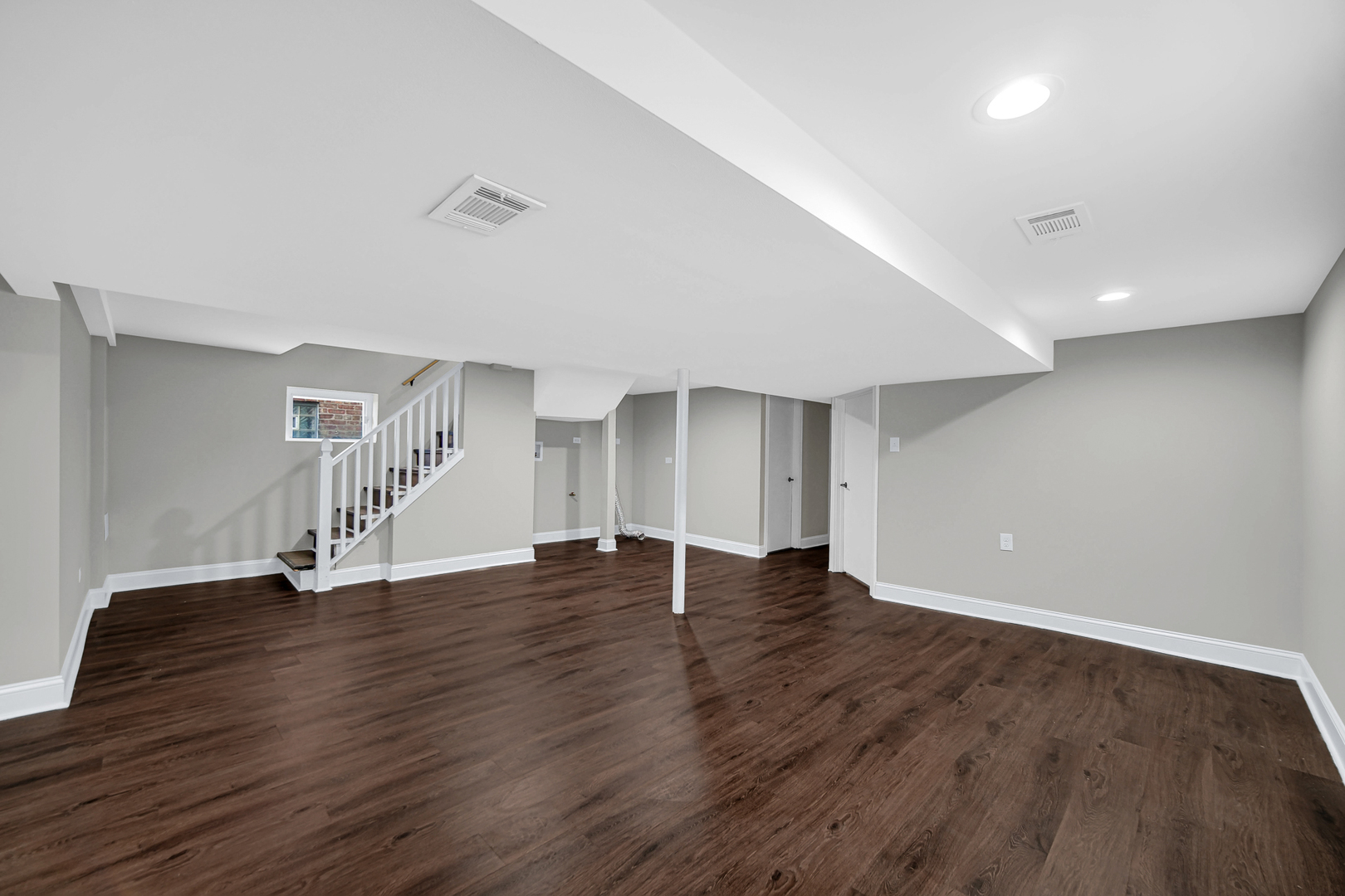 Gallery Image 16