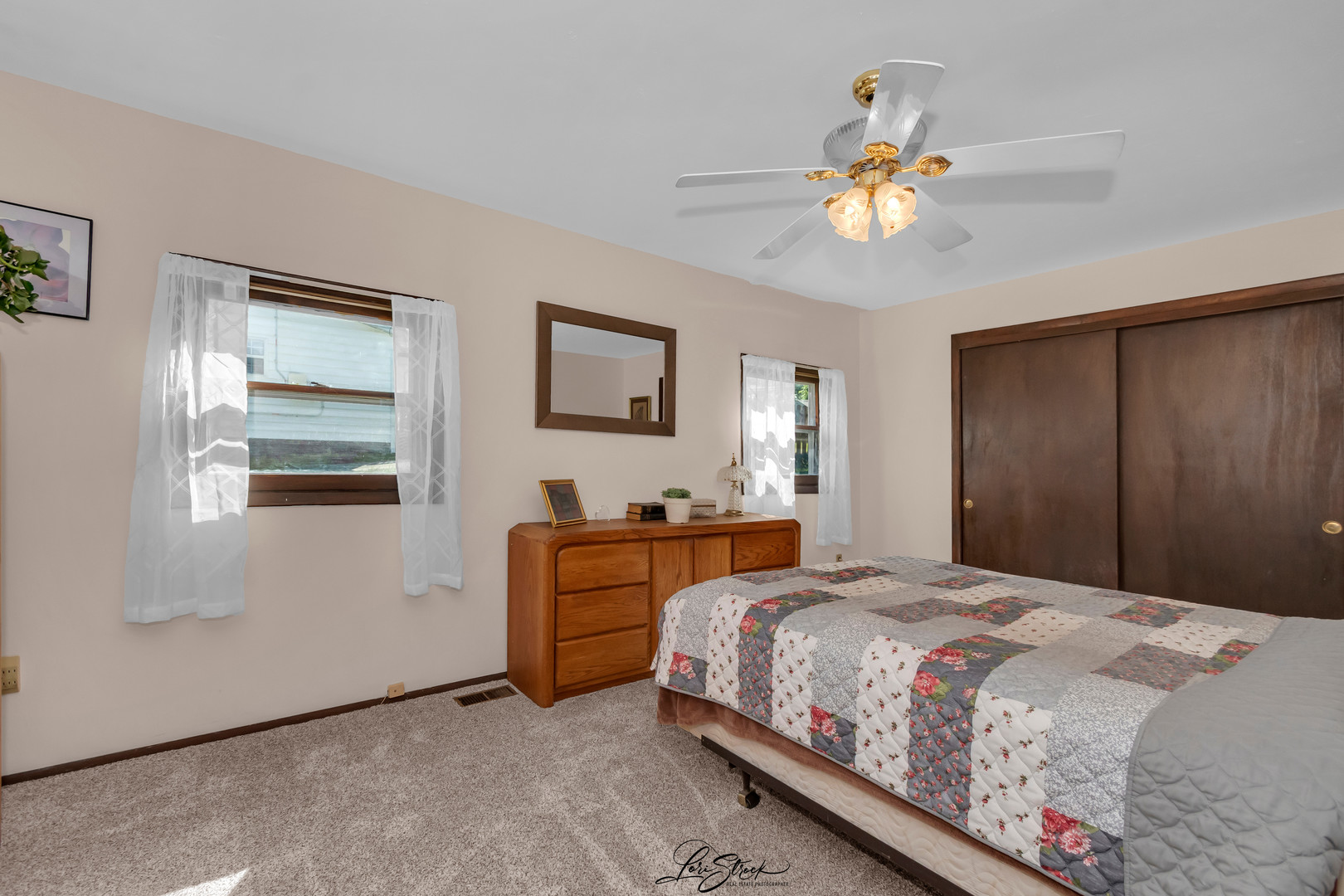 Gallery Image 12
