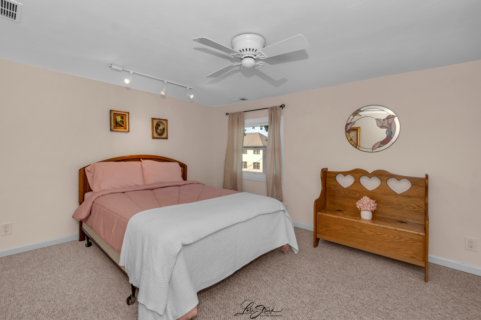 Gallery Image 17