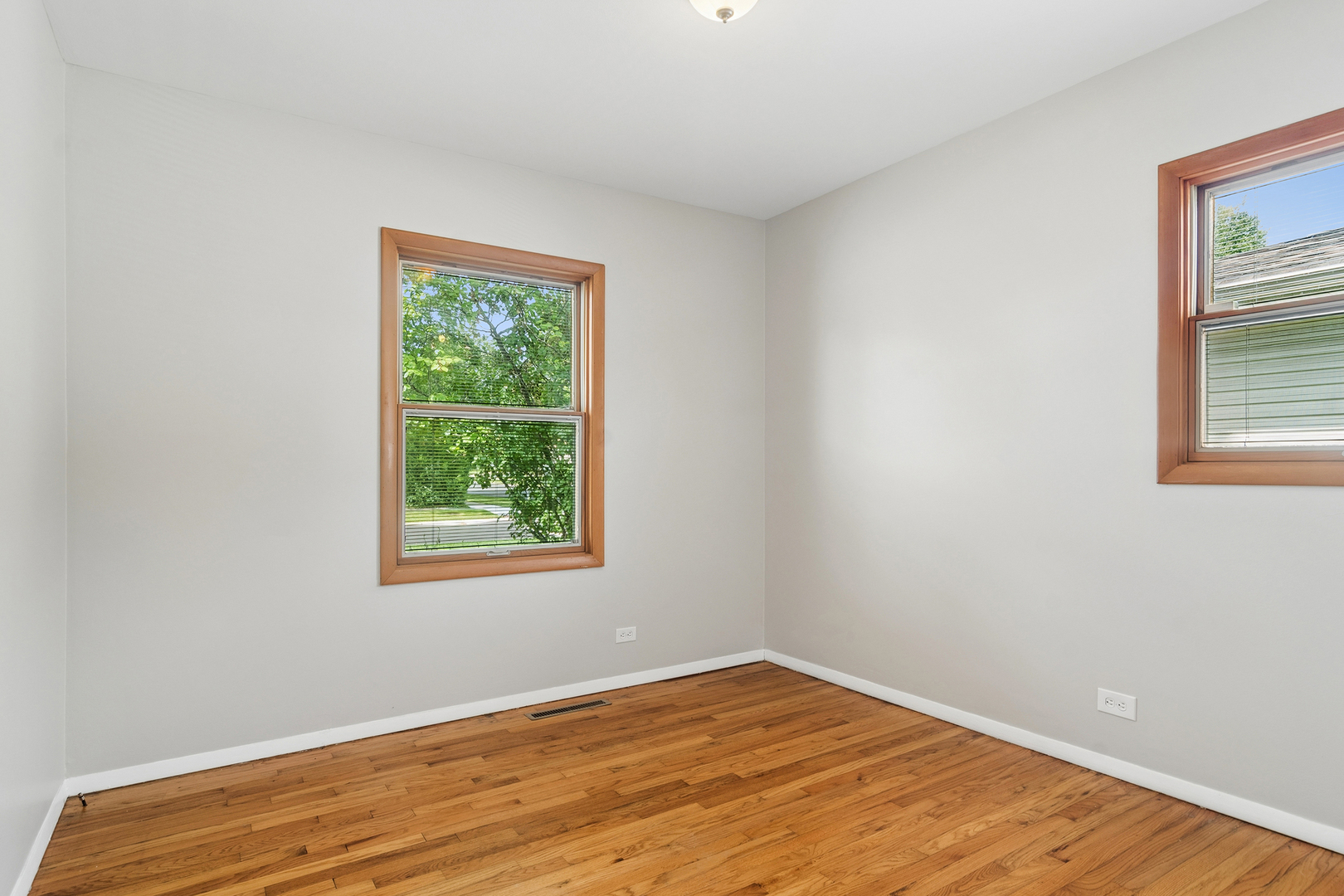 Gallery Image 16