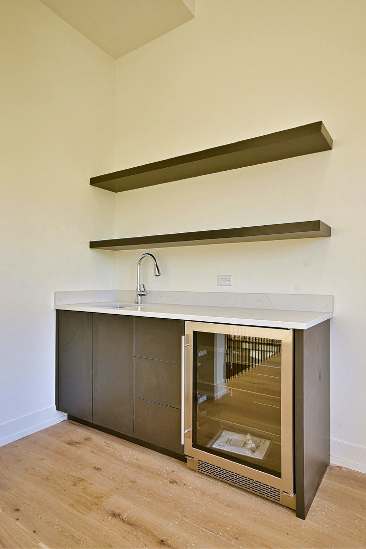 Gallery Image 53