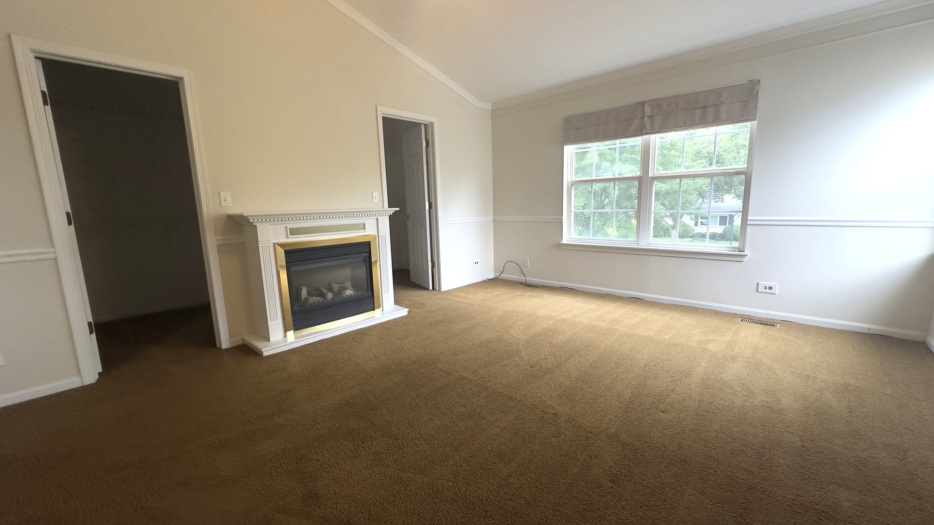 Gallery Image 16