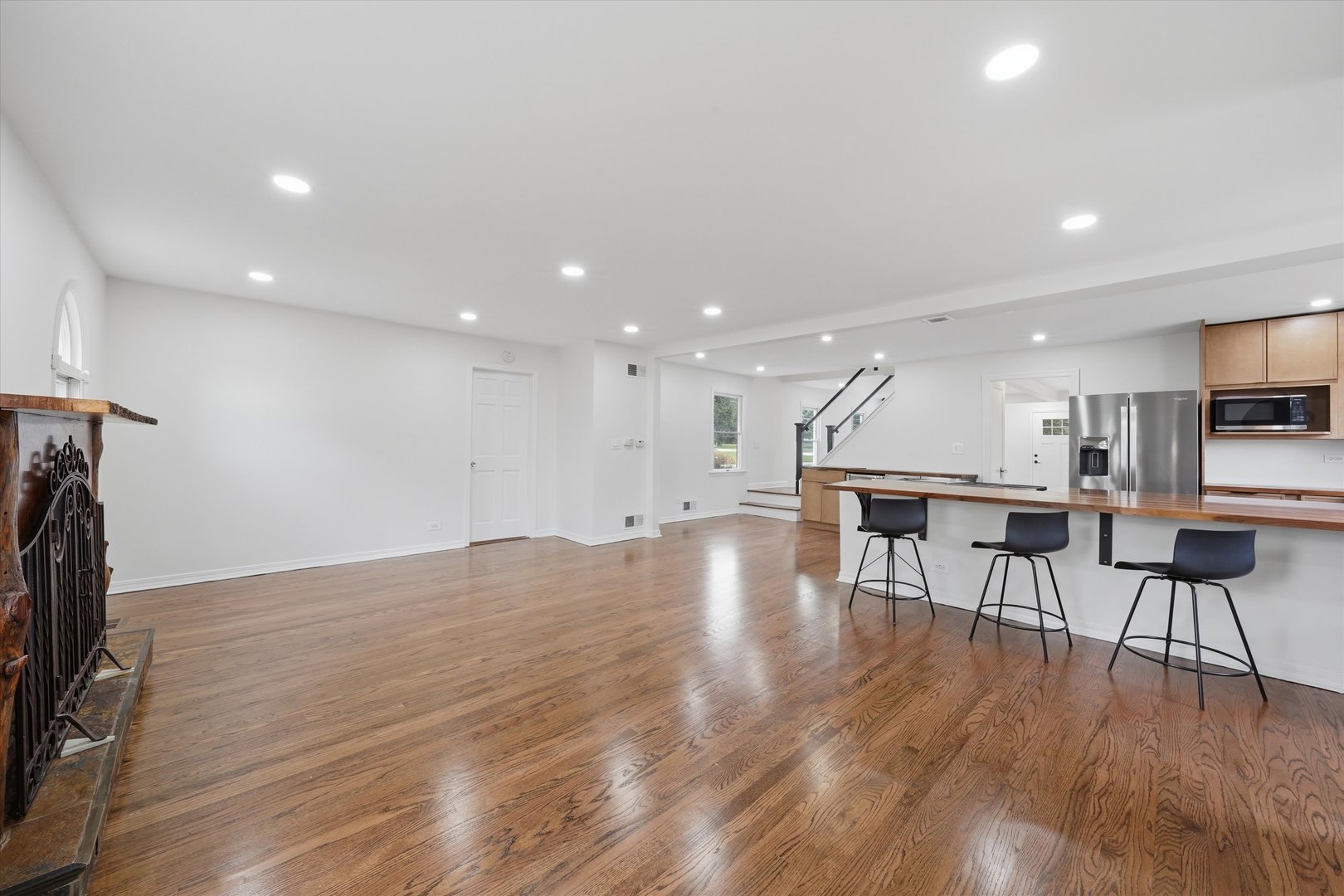 Gallery Image 13