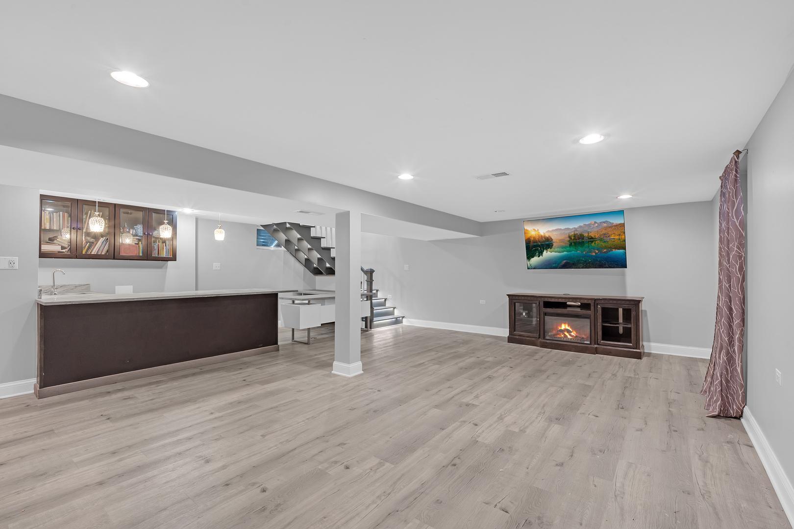 Gallery Image 19