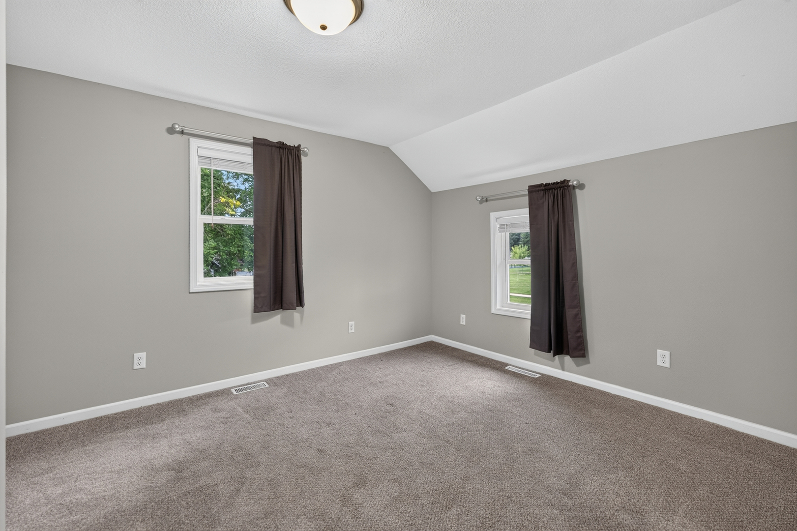 Gallery Image 18