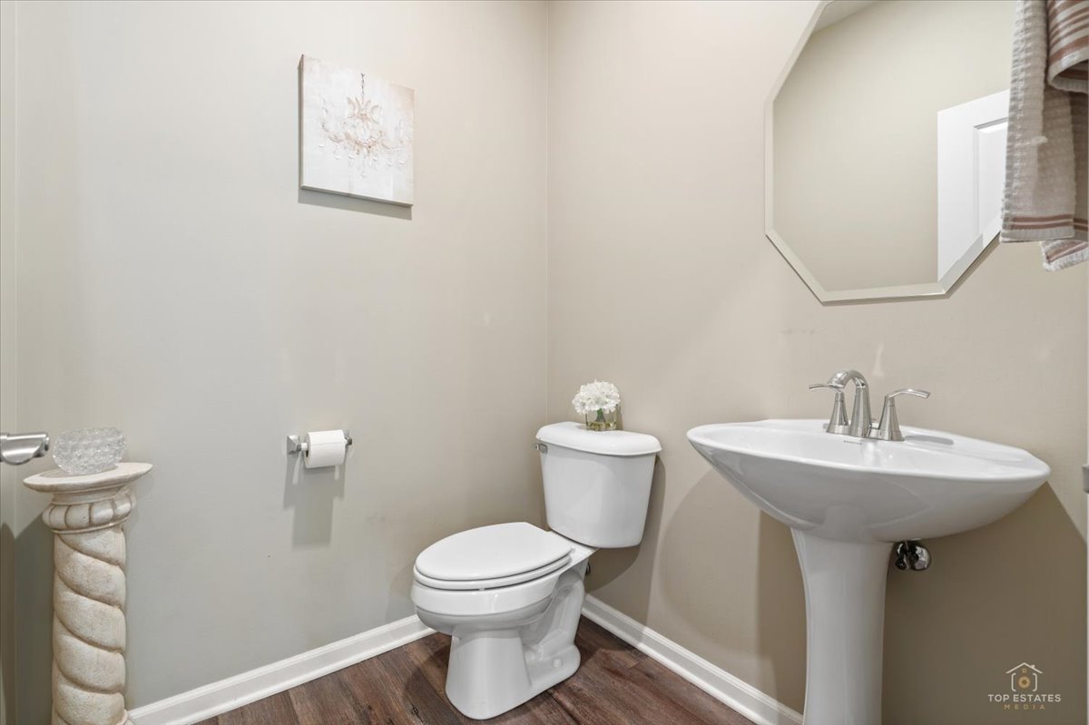 Gallery Image 18