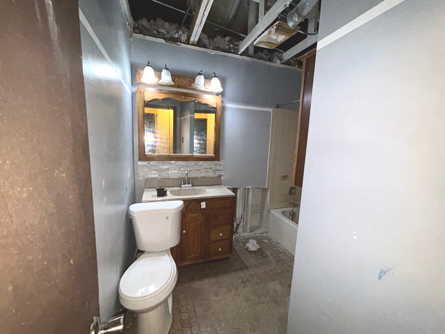Gallery Image 16