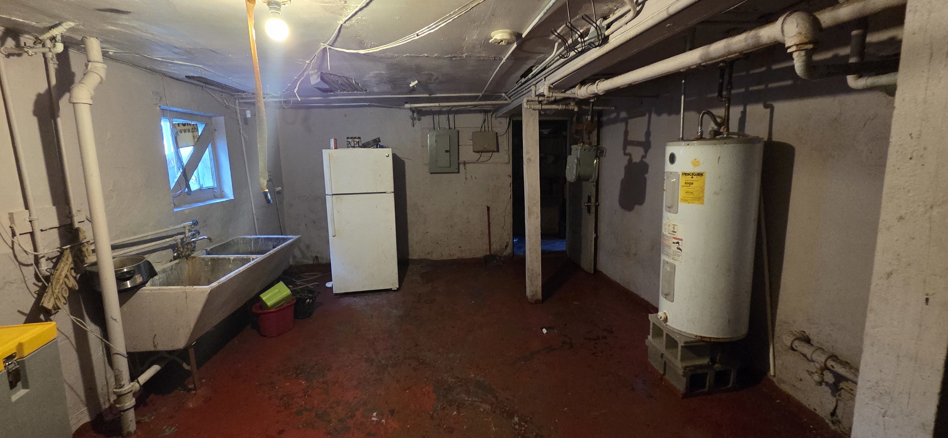Gallery Image 16