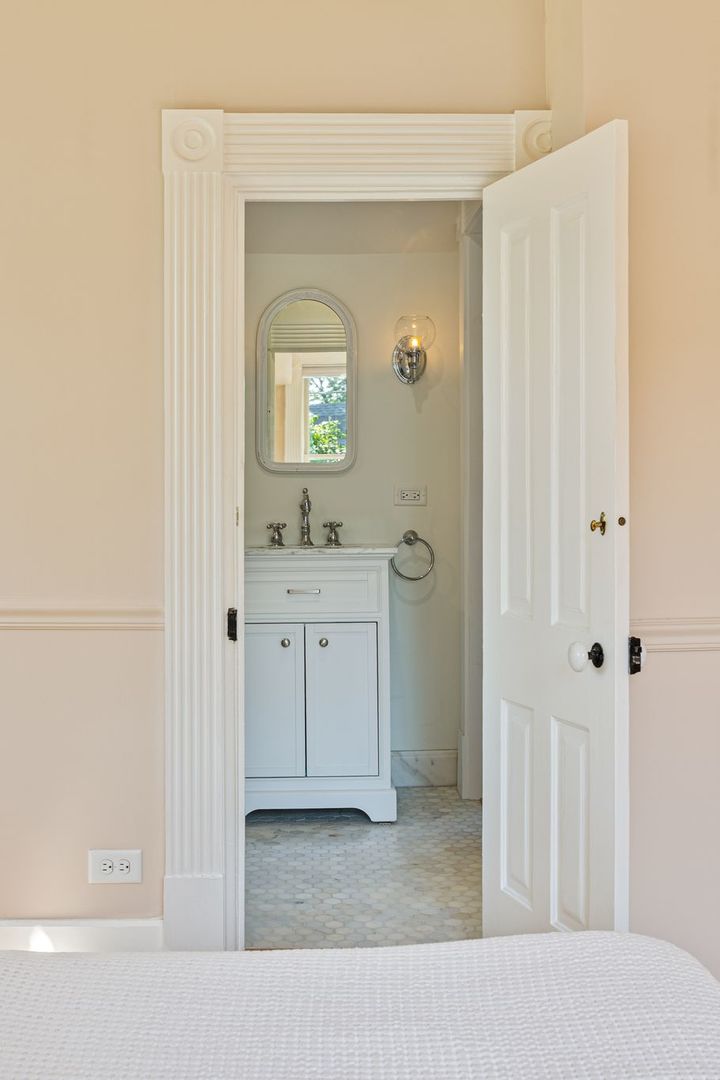 Gallery Image 19