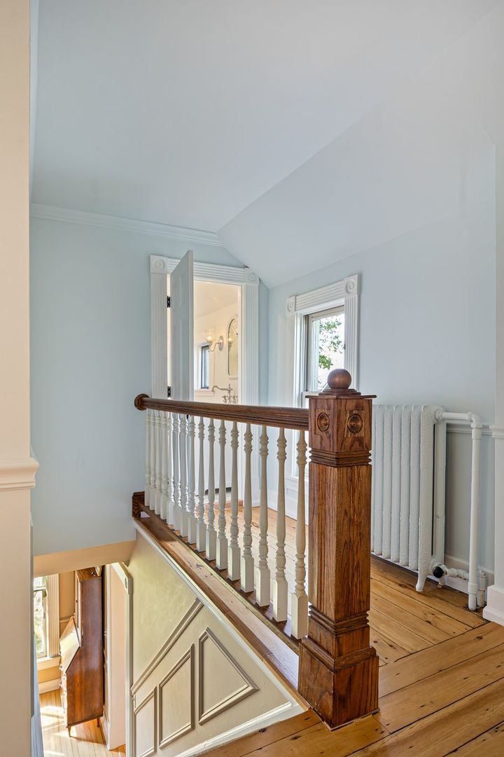 Gallery Image 15