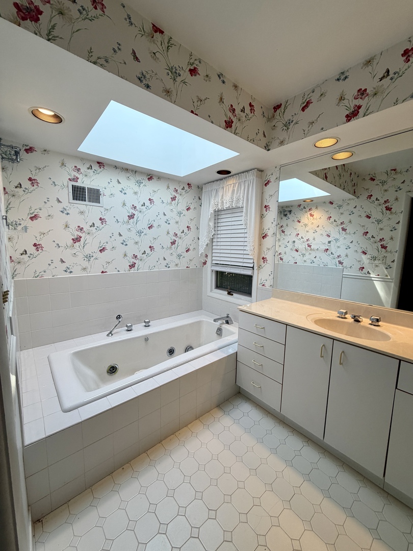 Gallery Image 13