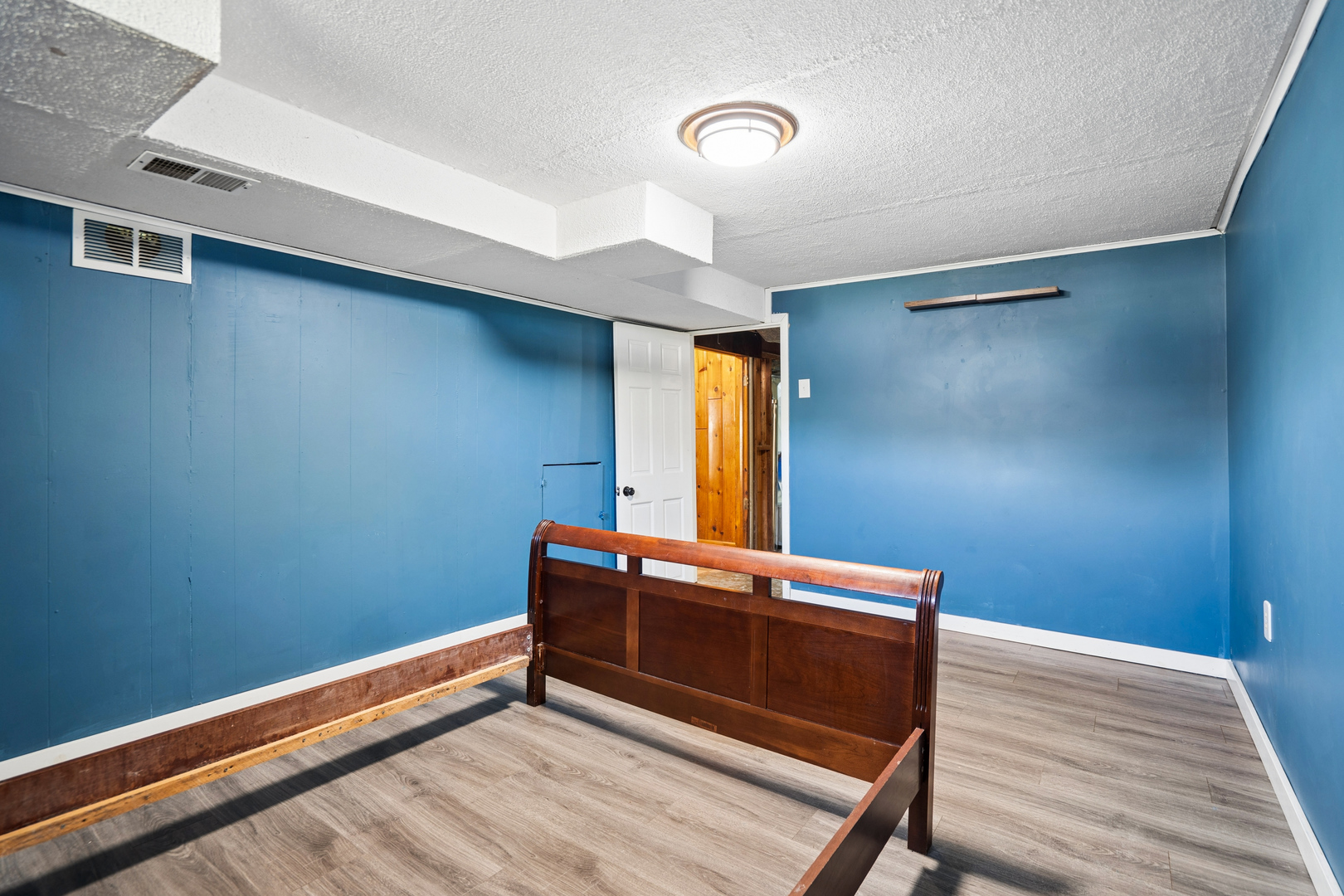 Gallery Image 19