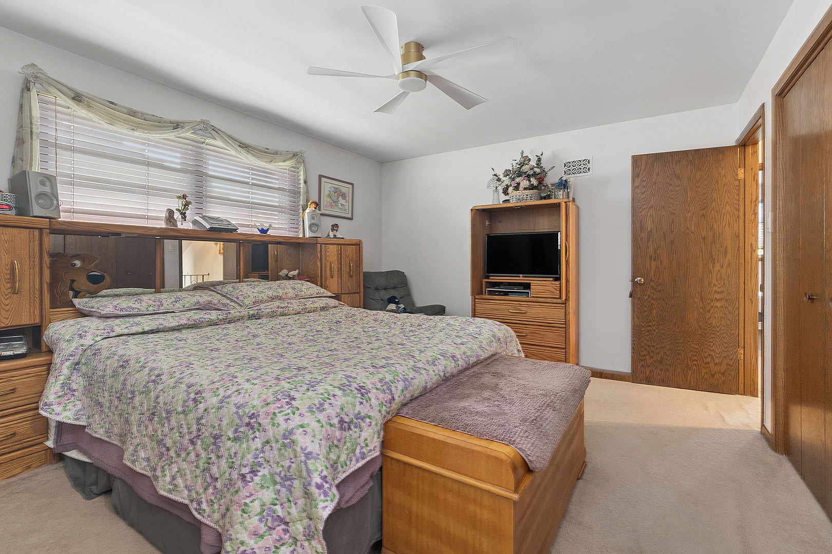 Gallery Image 12