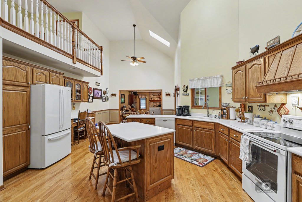 Gallery Image 15