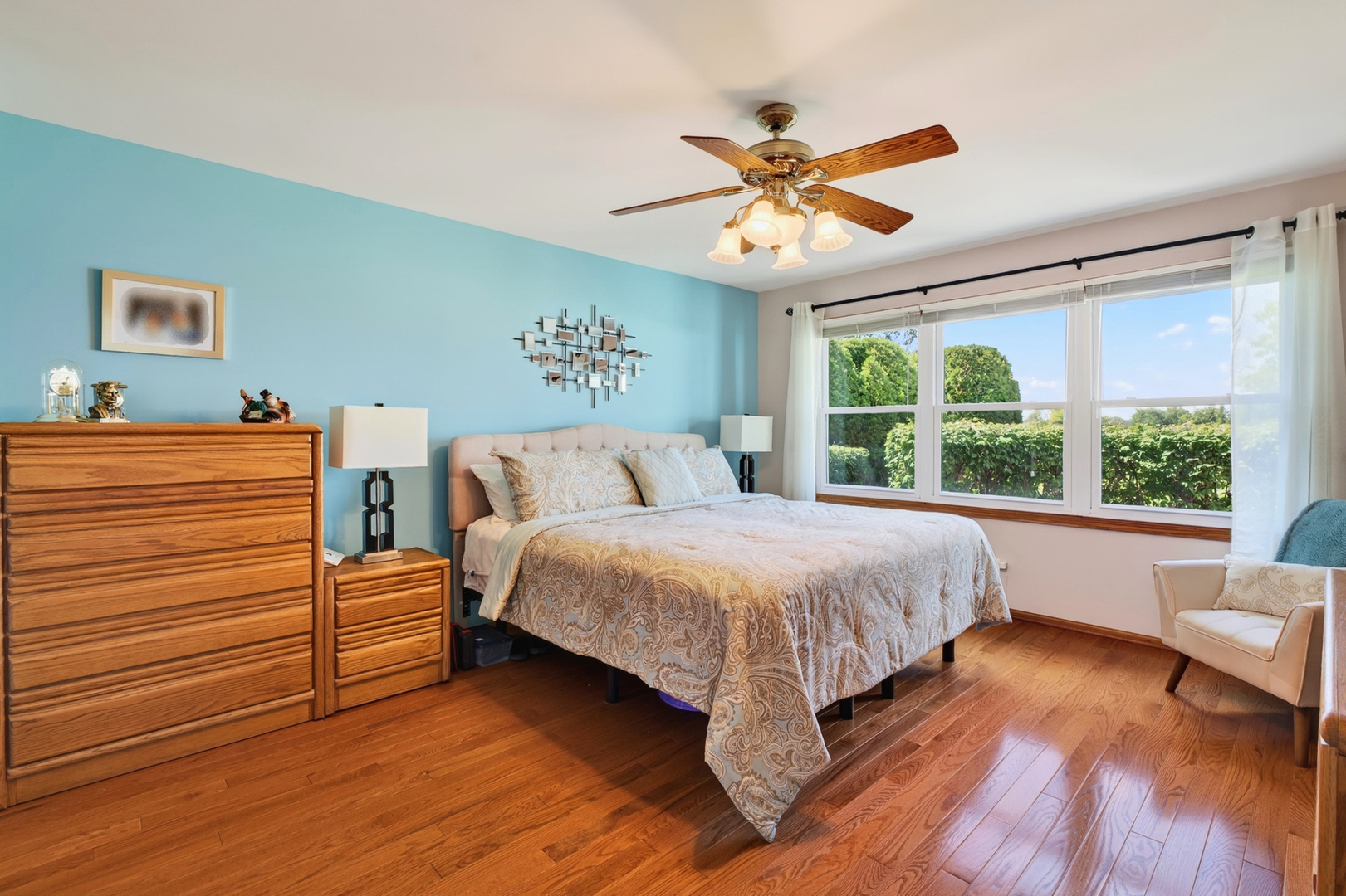 Gallery Image 12
