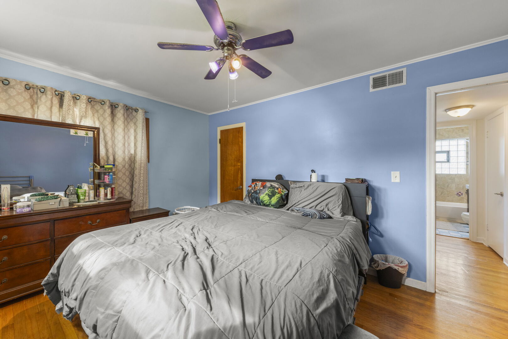 Gallery Image 11
