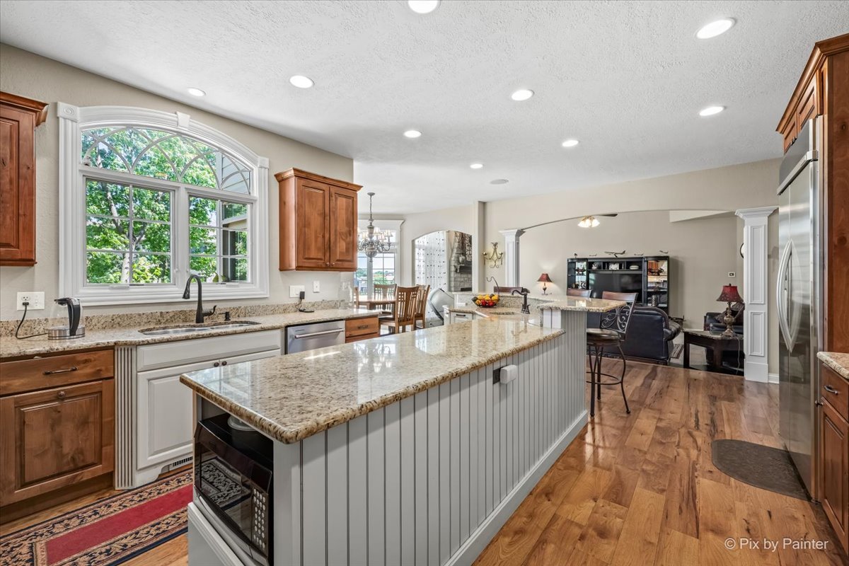 Gallery Image 18