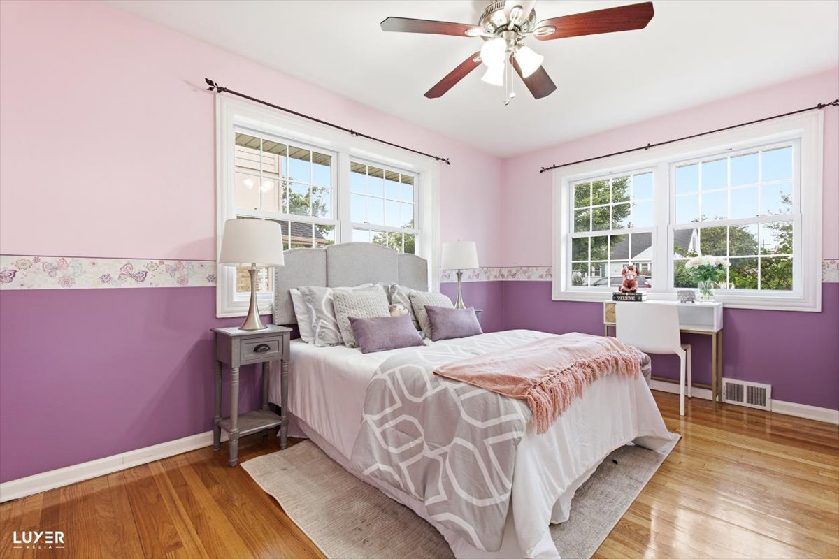 Gallery Image 15