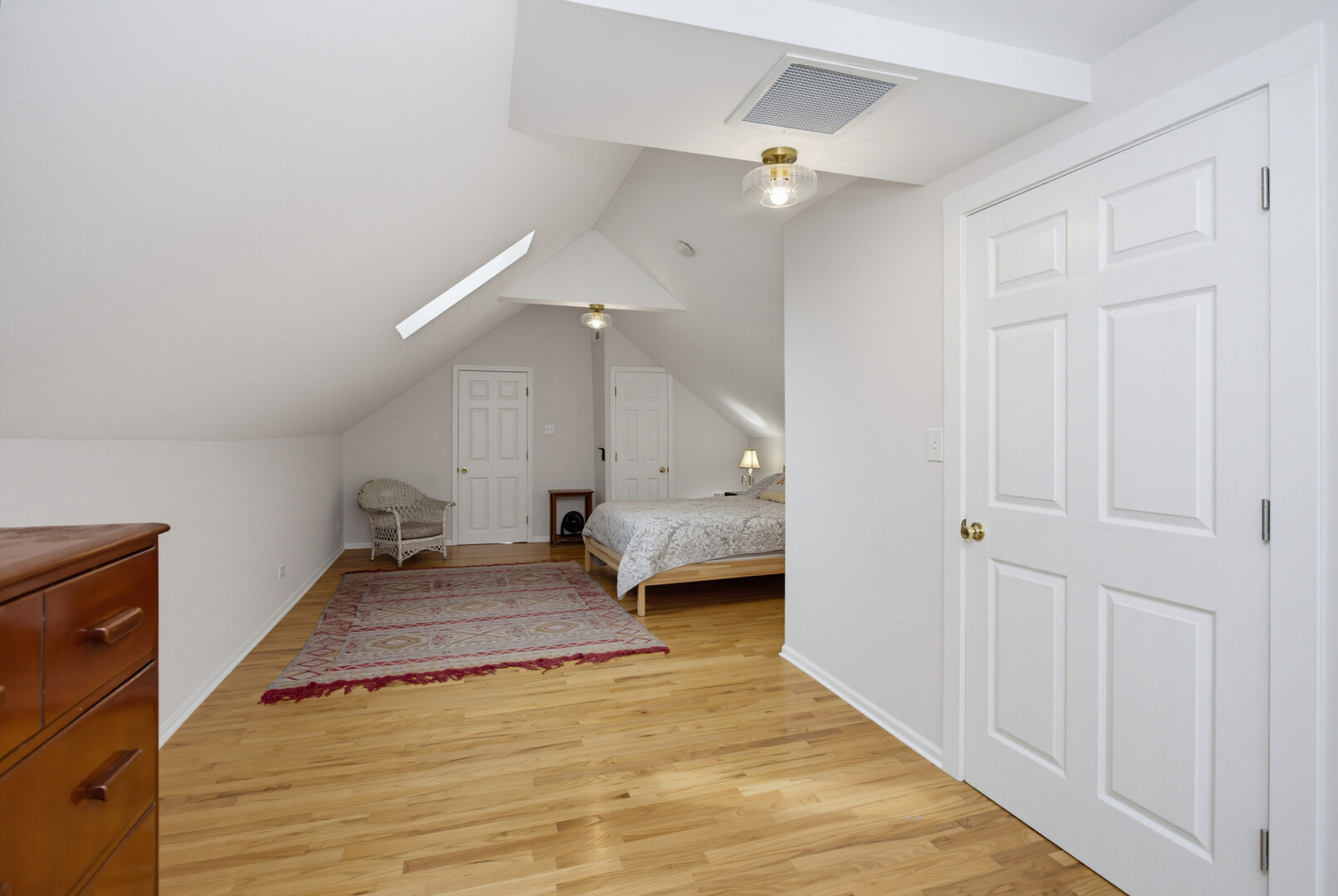 Gallery Image 13
