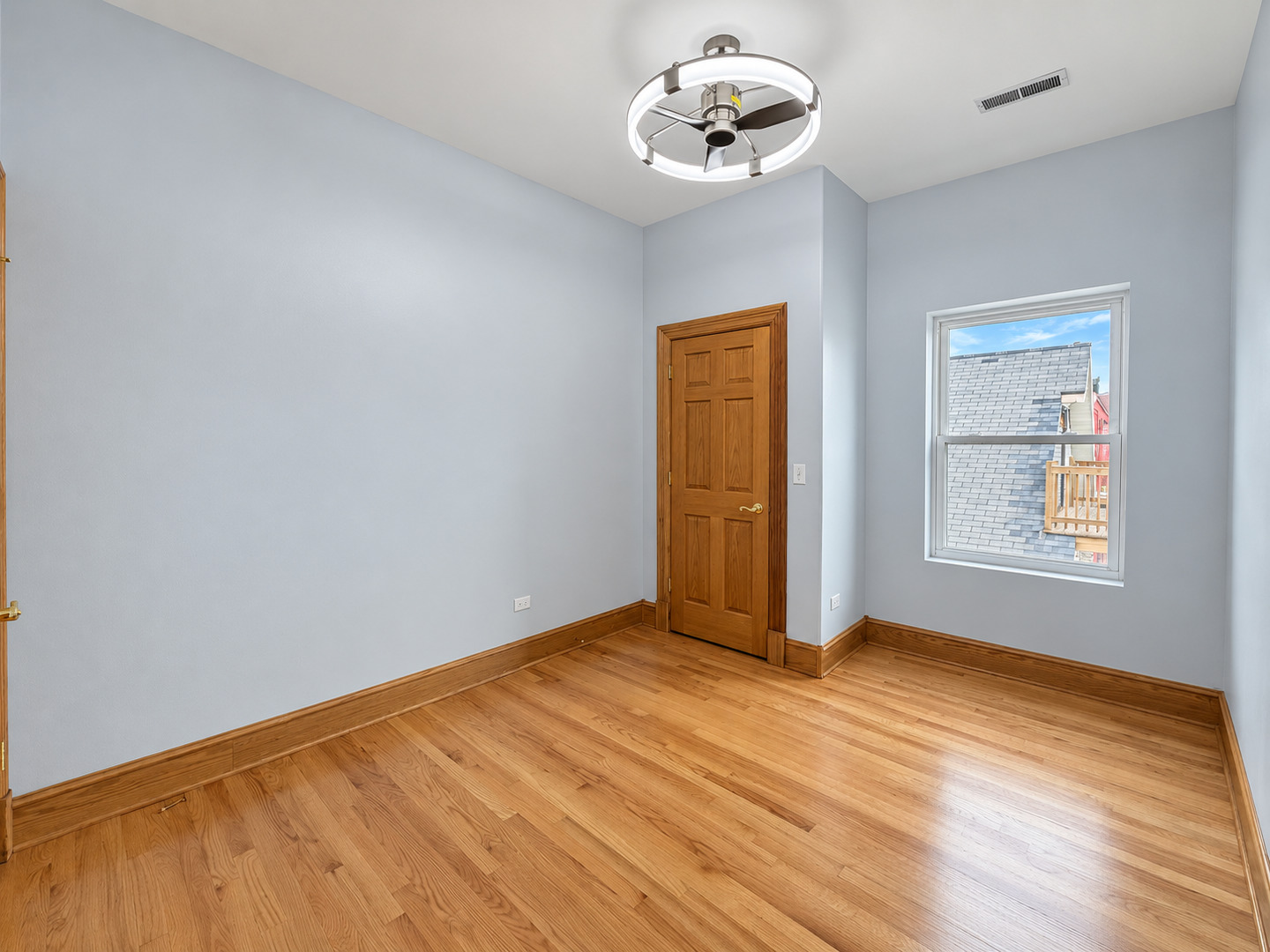 Gallery Image 19