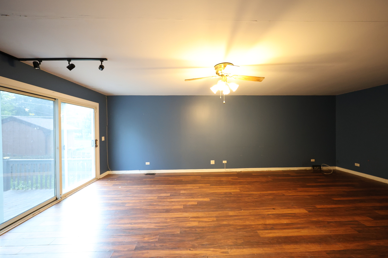 Gallery Image 12