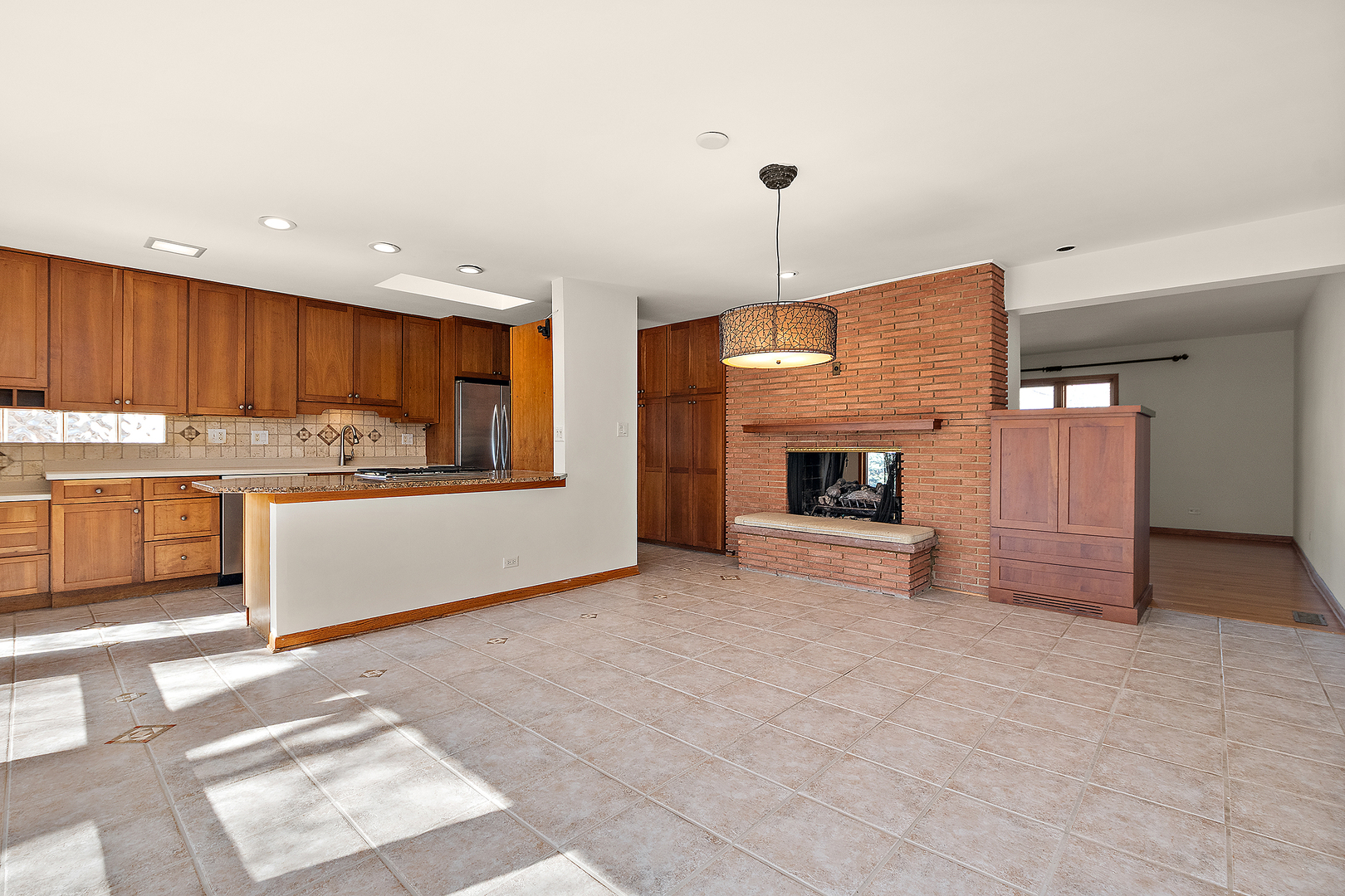 Gallery Image 13