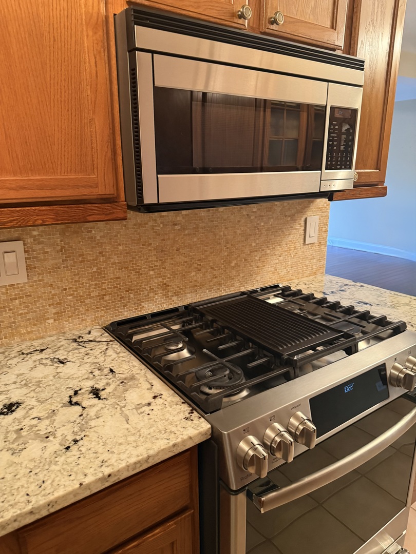 Gallery Image 17