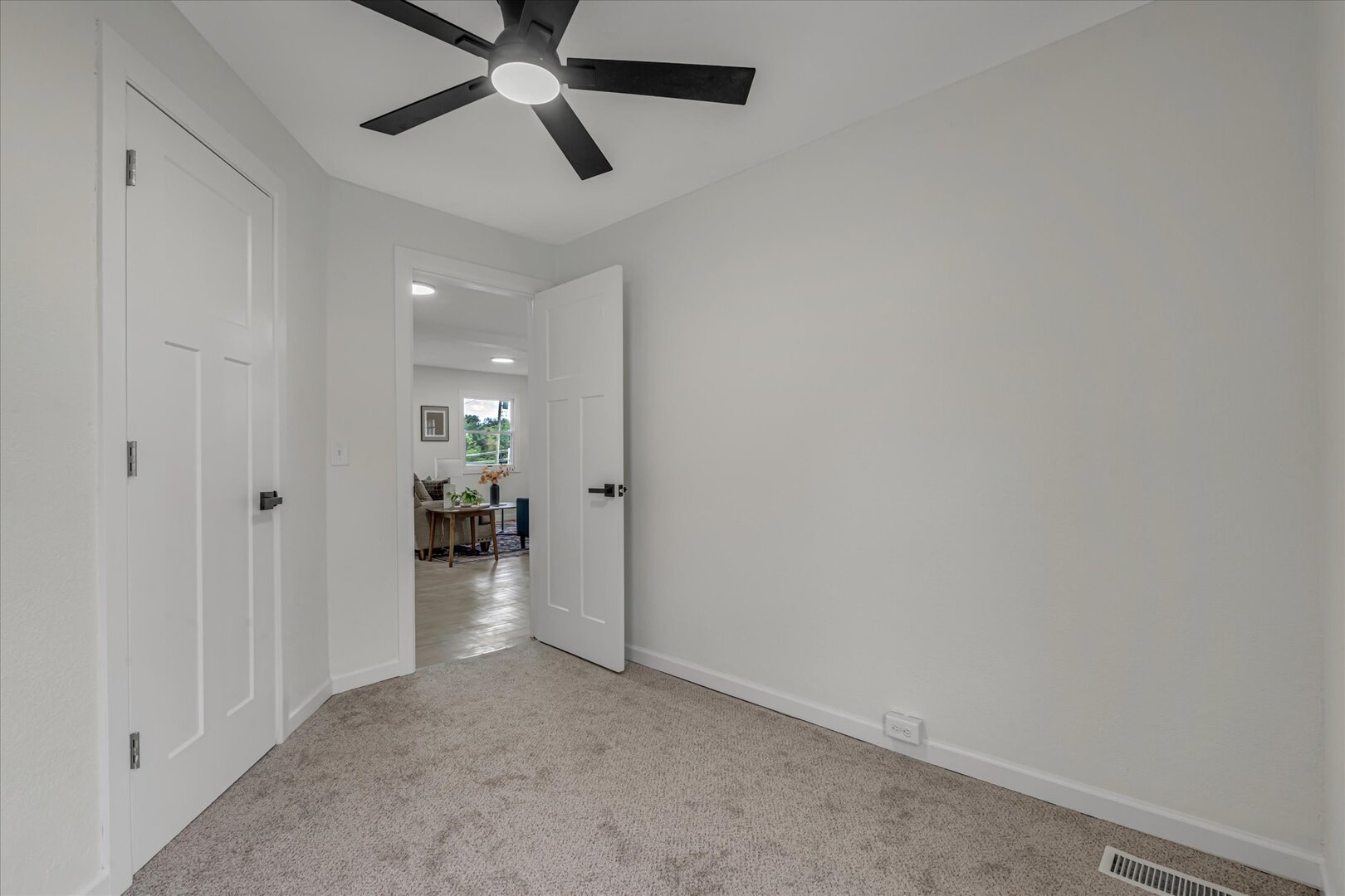 Gallery Image 38