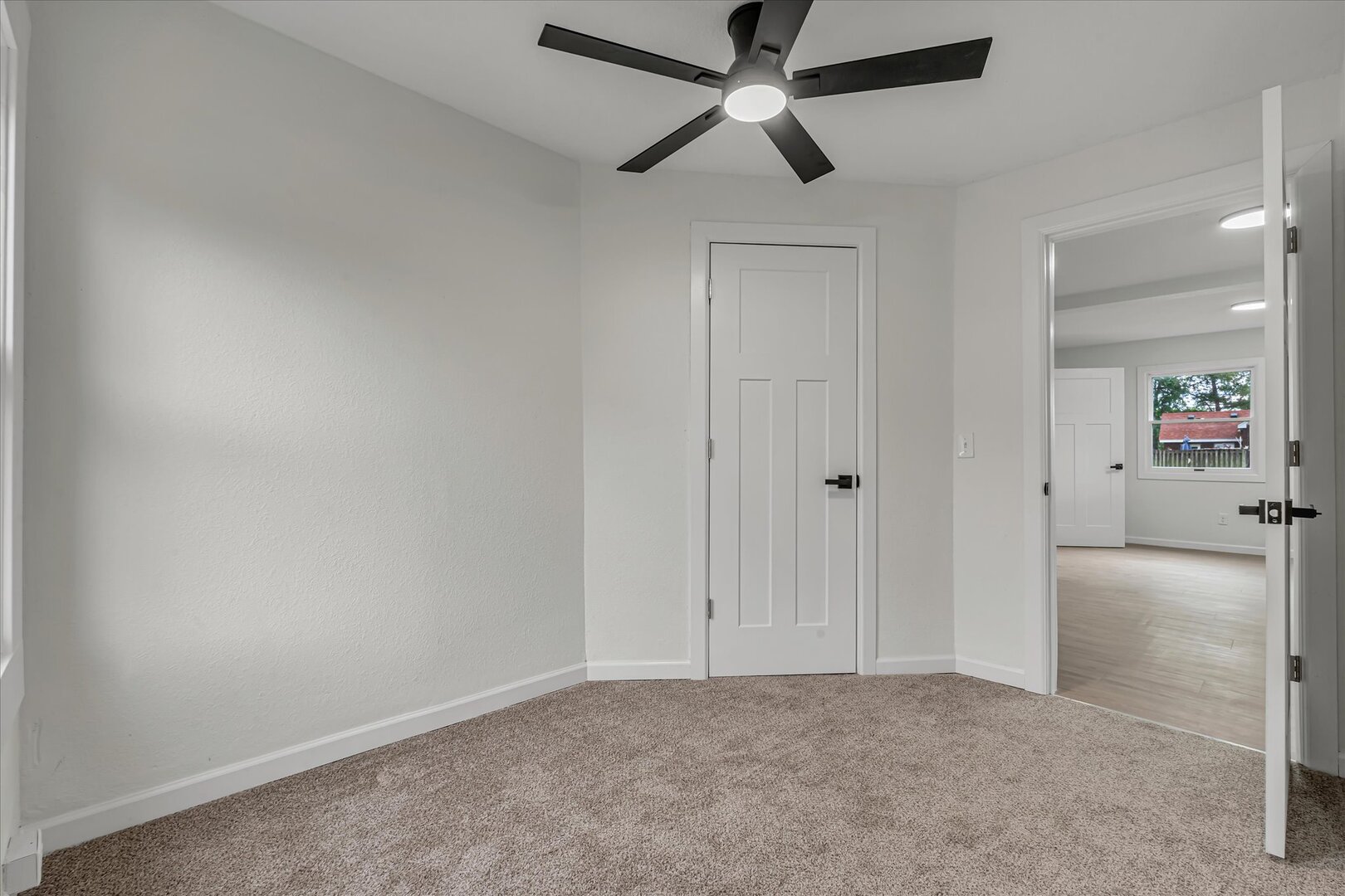 Gallery Image 37
