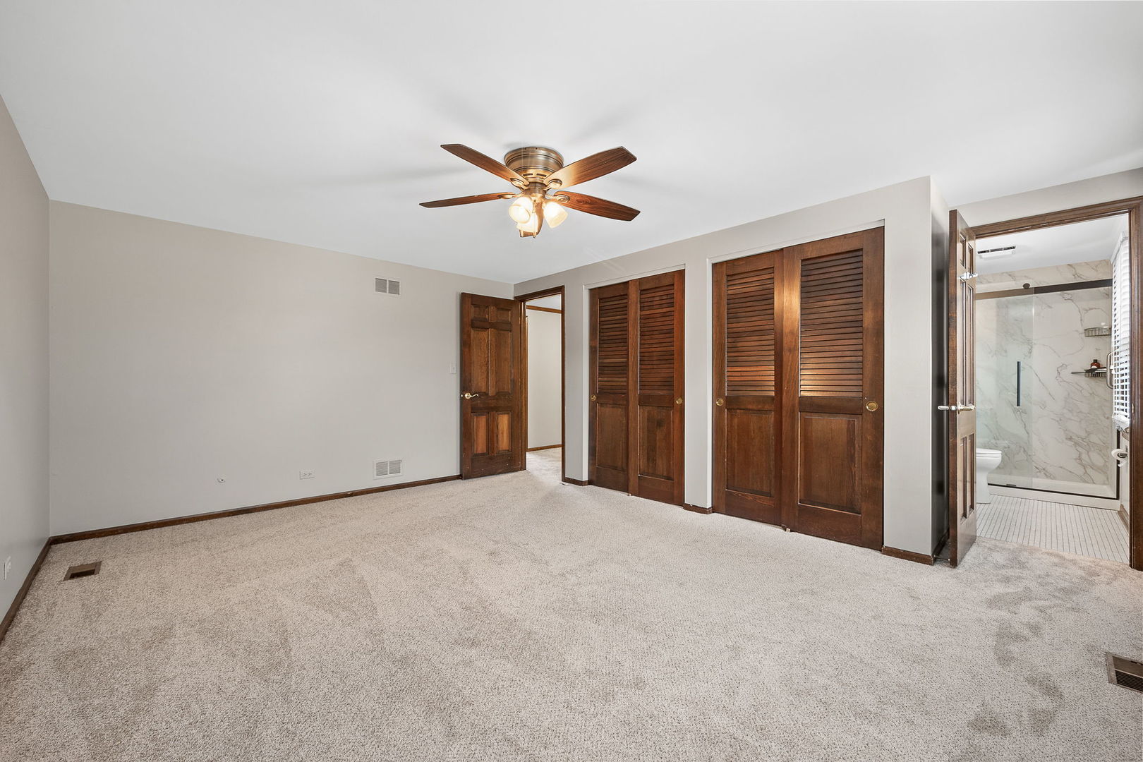 Gallery Image 18