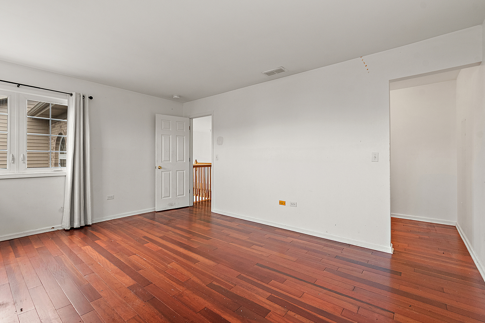 Gallery Image 15