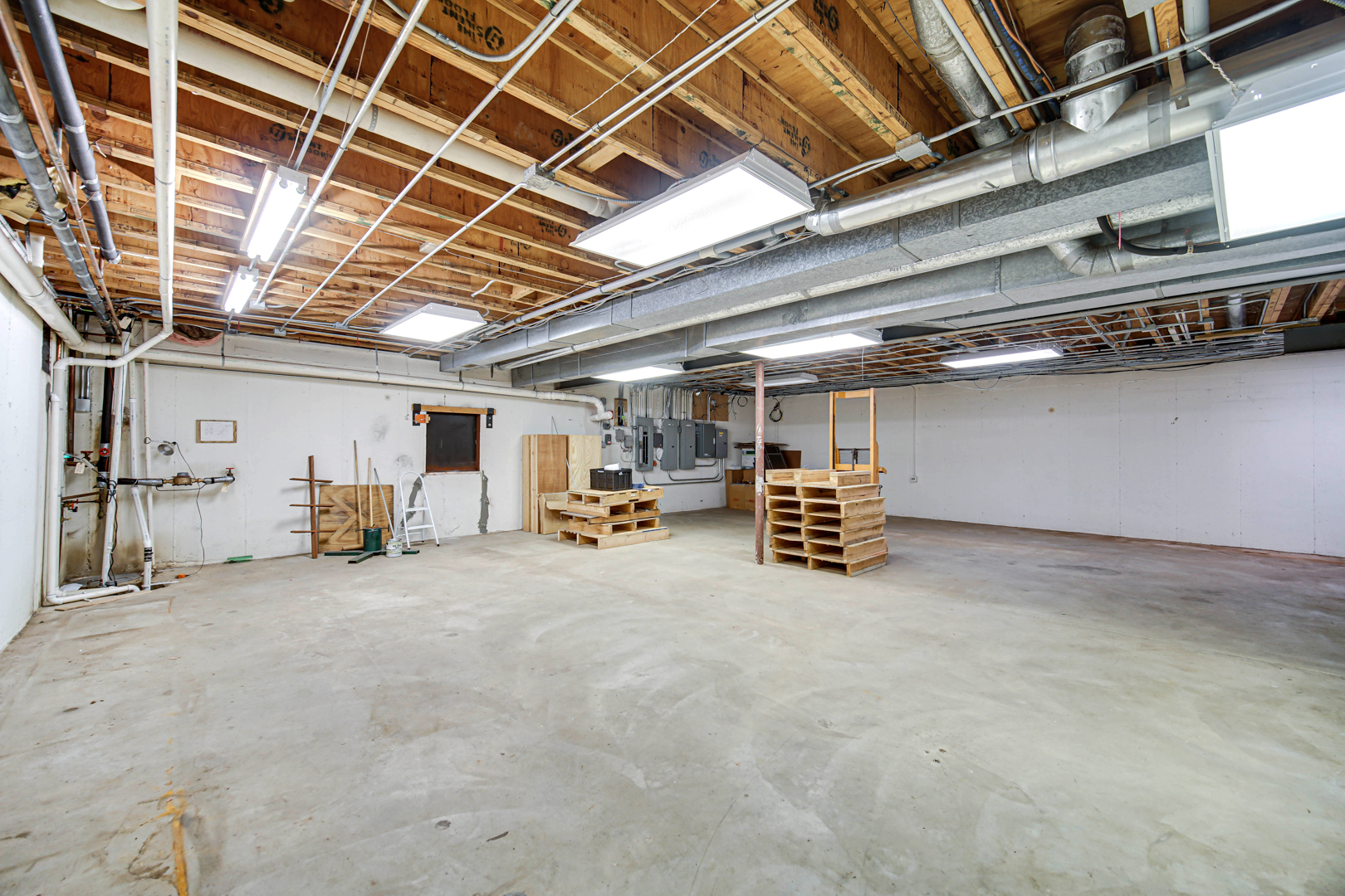 Gallery Image 51