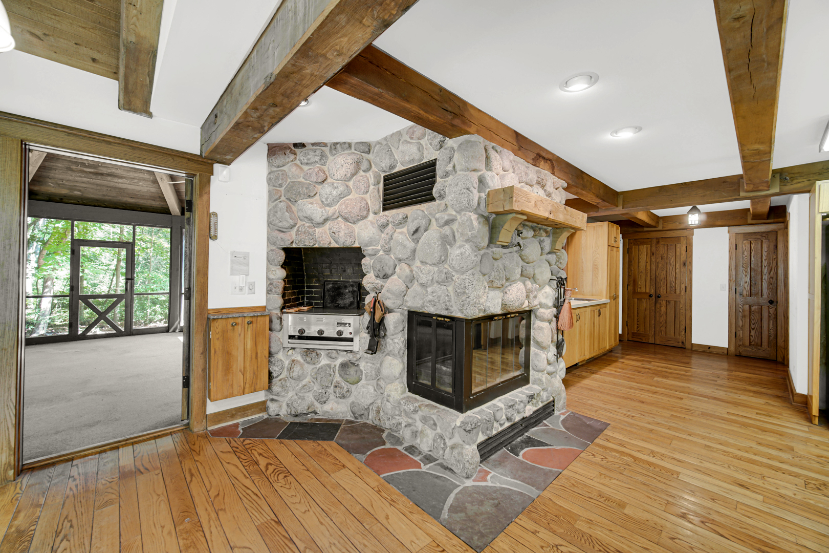 Gallery Image 30