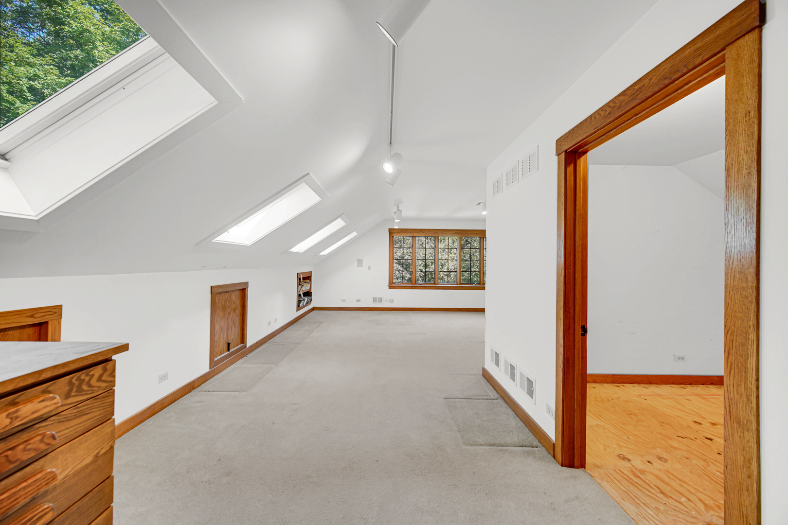 Gallery Image 39