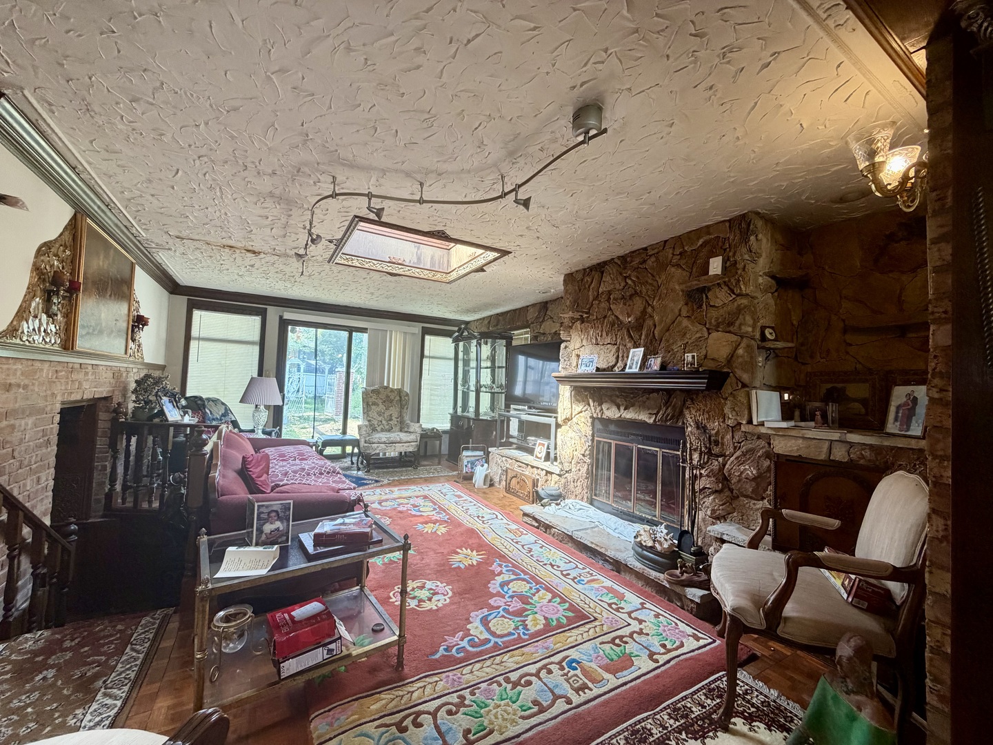 Gallery Image 13