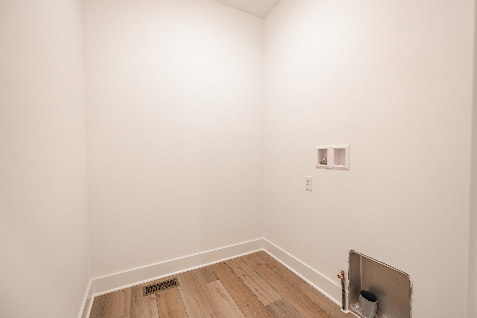 Gallery Image 16