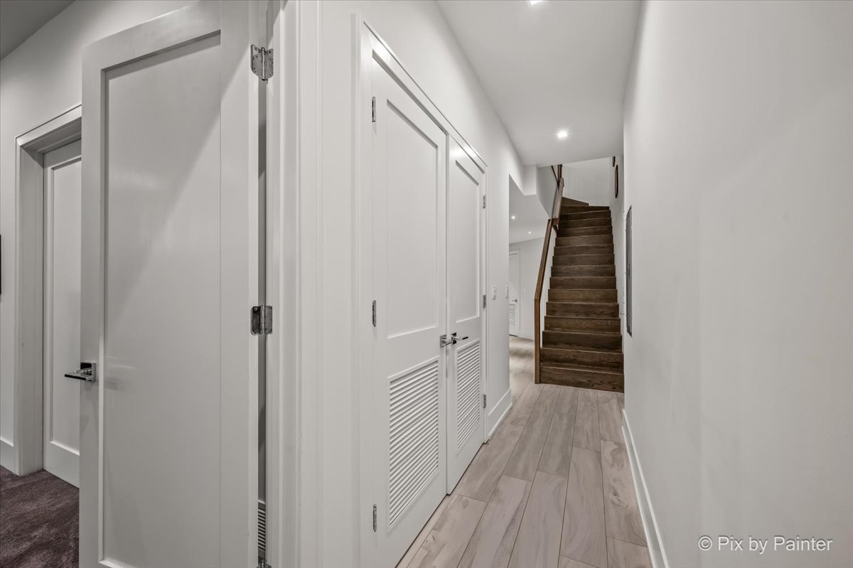 Gallery Image 21