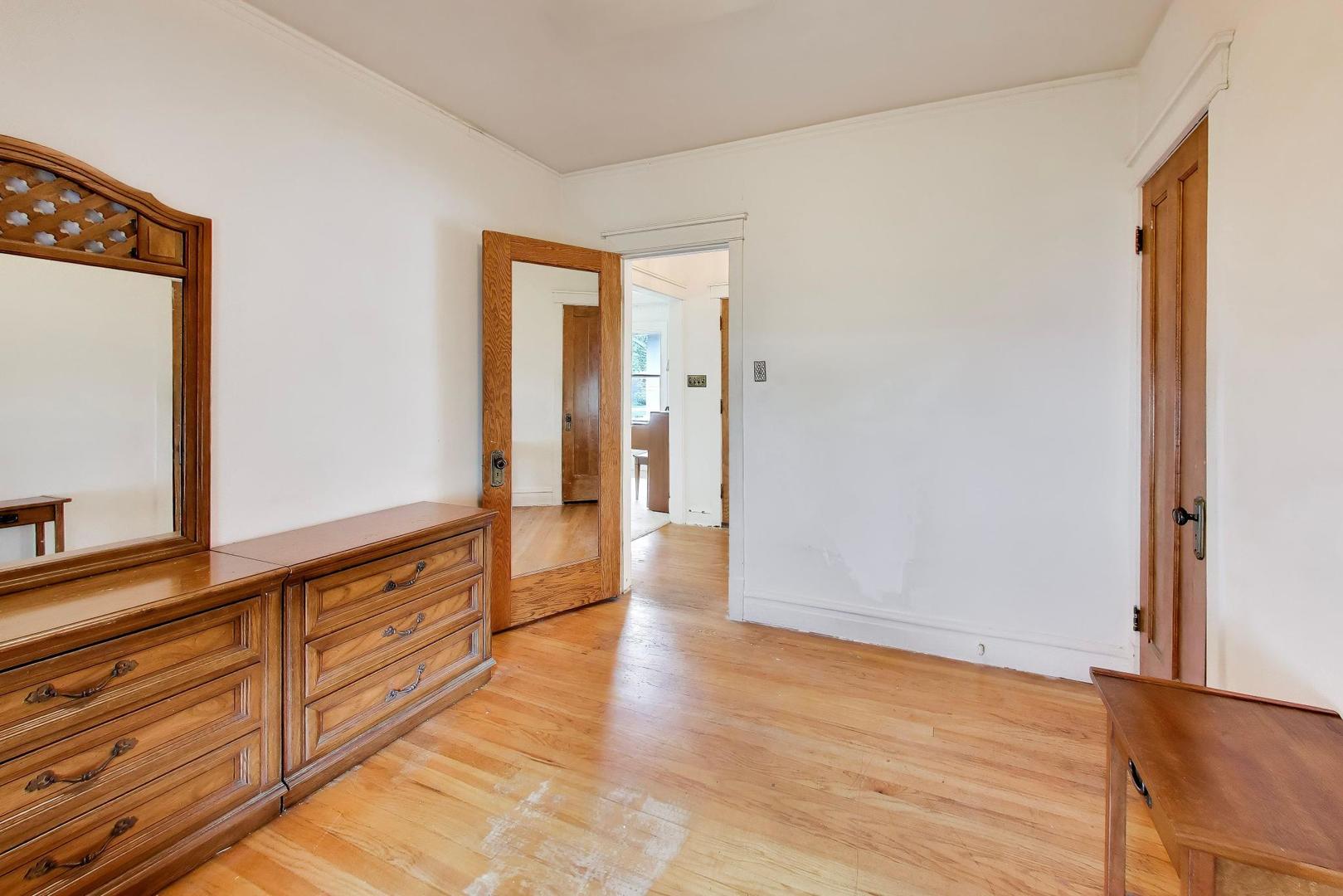 Gallery Image 15