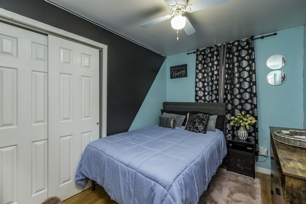 Gallery Image 15
